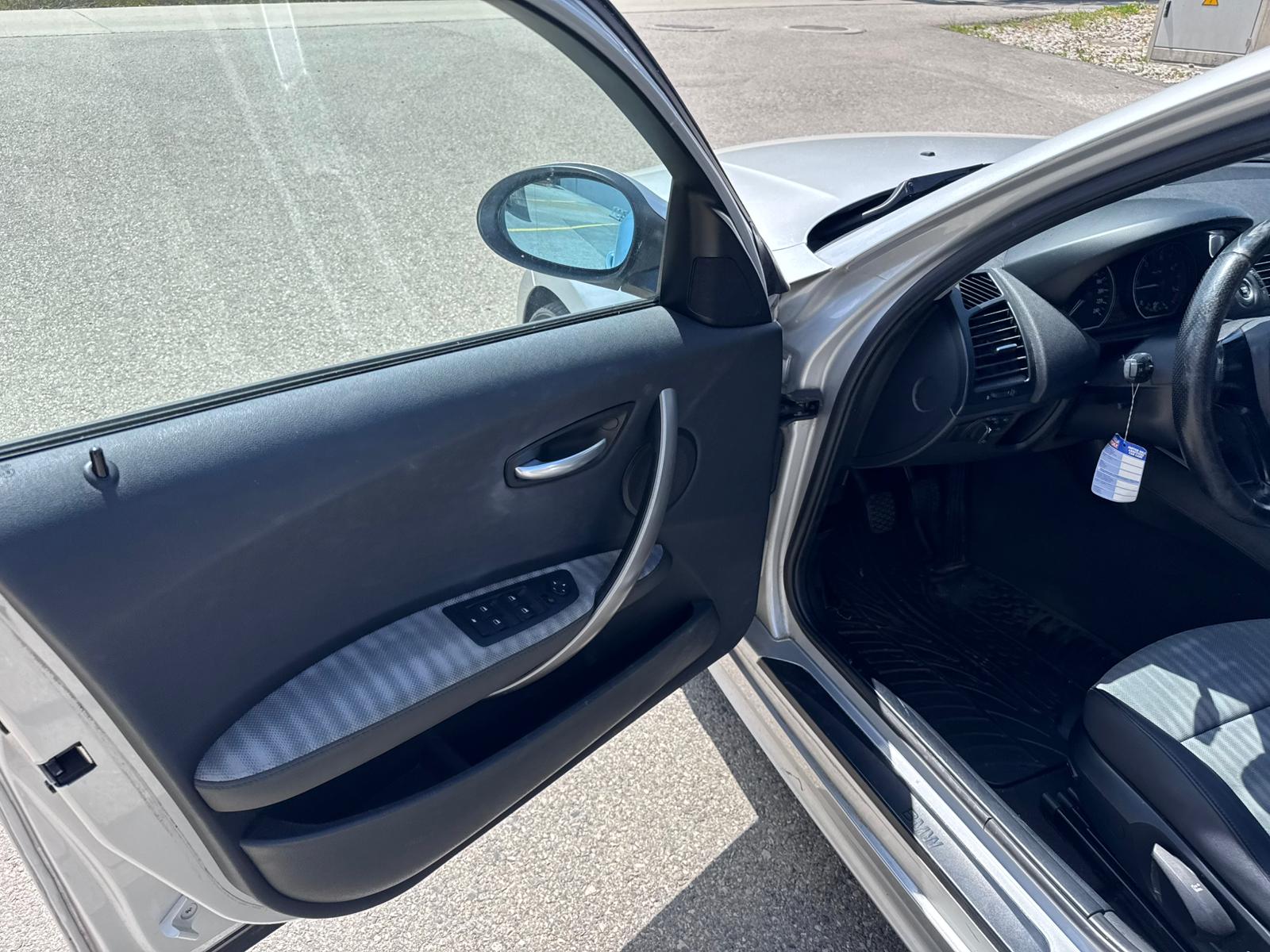 BMW 120d-image-21