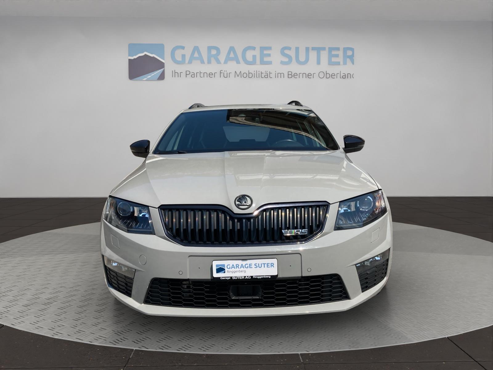 SKODA Octavia Combi 2.0 TDI 184 RS 4x4 DSG-image-5
