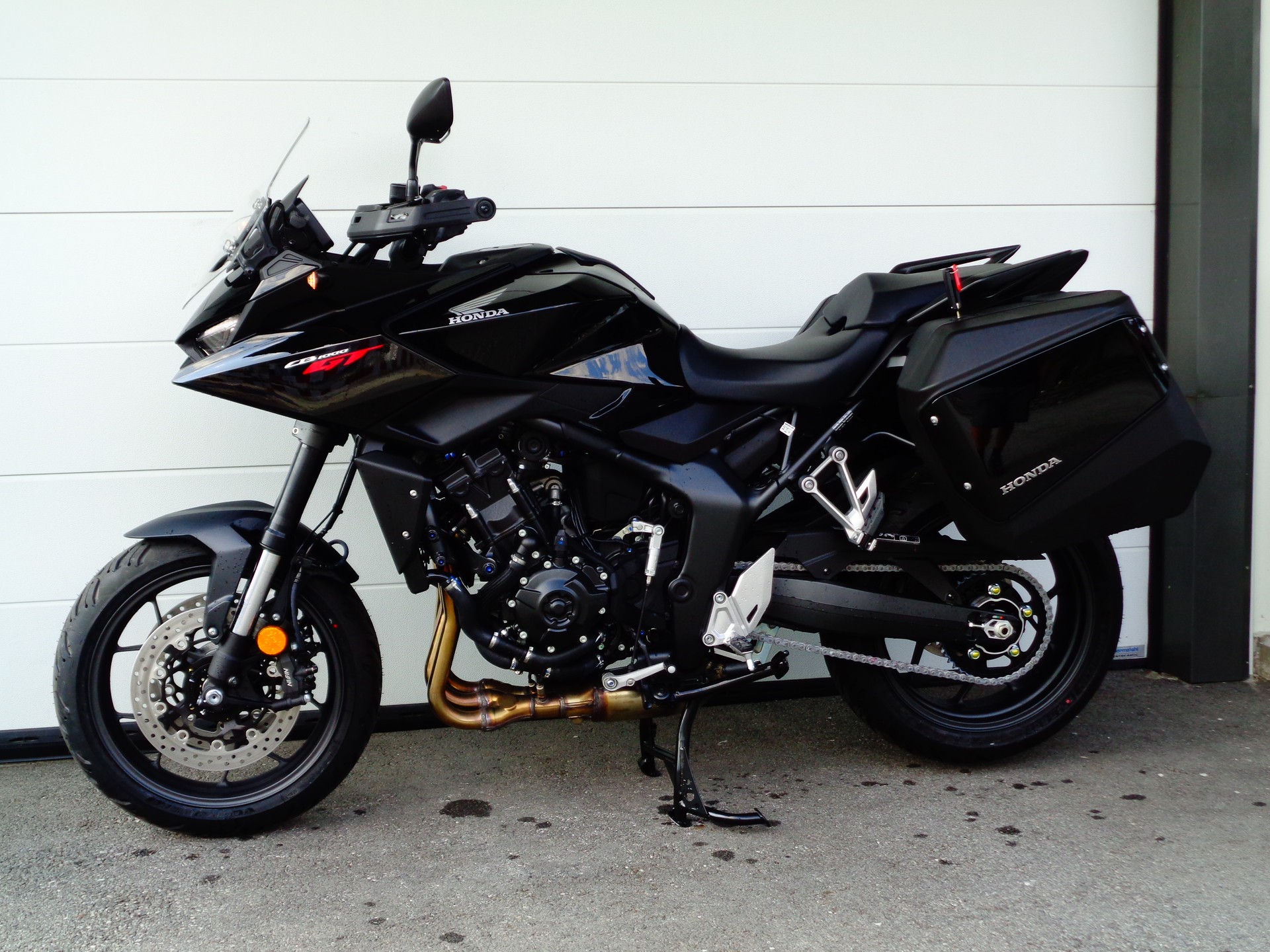 HONDA CB 1000 GT-showroom-element-3