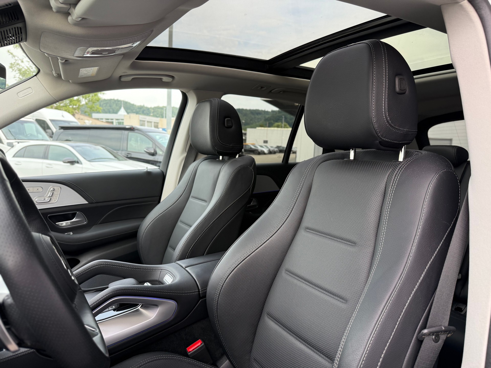 MERCEDES-BENZ GLE 350 de AMG Line 4Matic 9G-Tronic-image-4