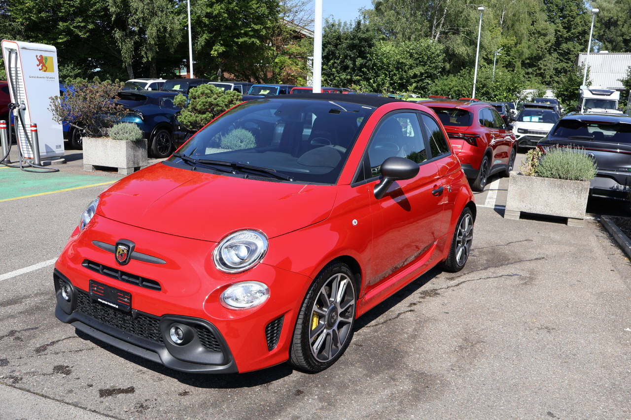 FIAT 695 Abarth 1.4 T-Jet 180 Turismo-image-6