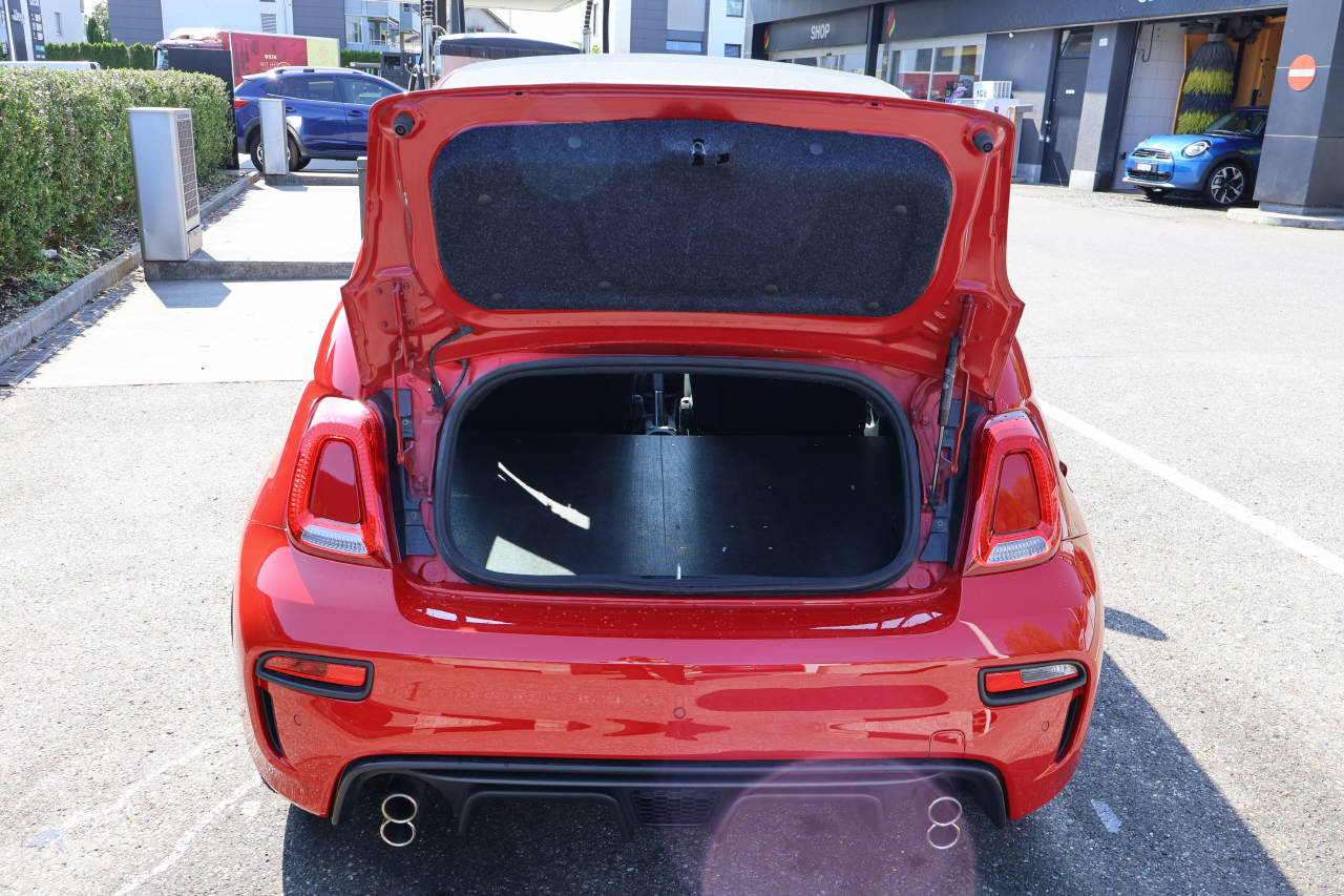 FIAT 695 Abarth 1.4 T-Jet 180 Turismo-image-4