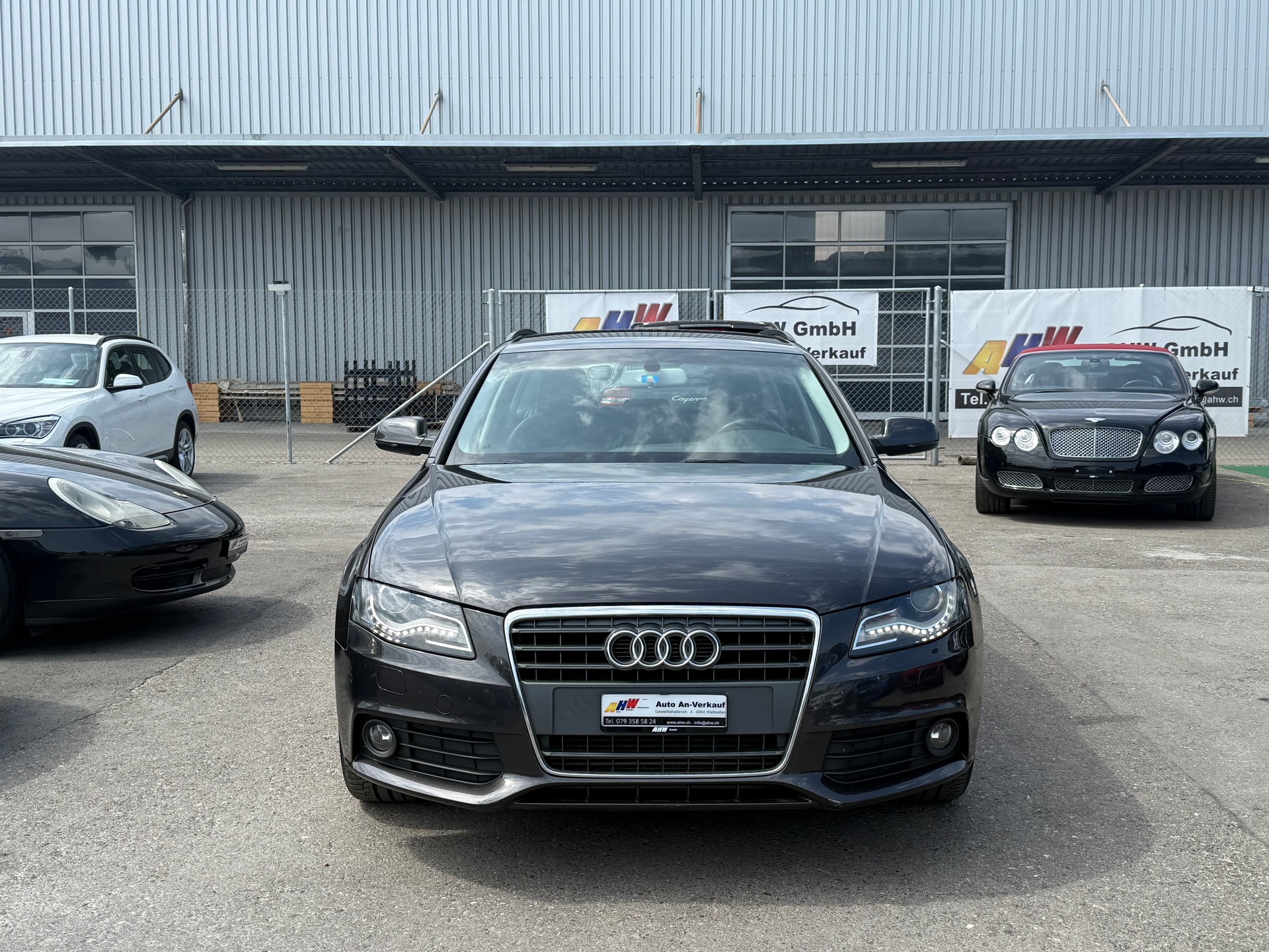 AUDI A4 Avant 2.0 TFSI multitronic / Frisch ab MFK & Service / 1.Hand / Leder/Alcantara / PDC / Xenon-image-1