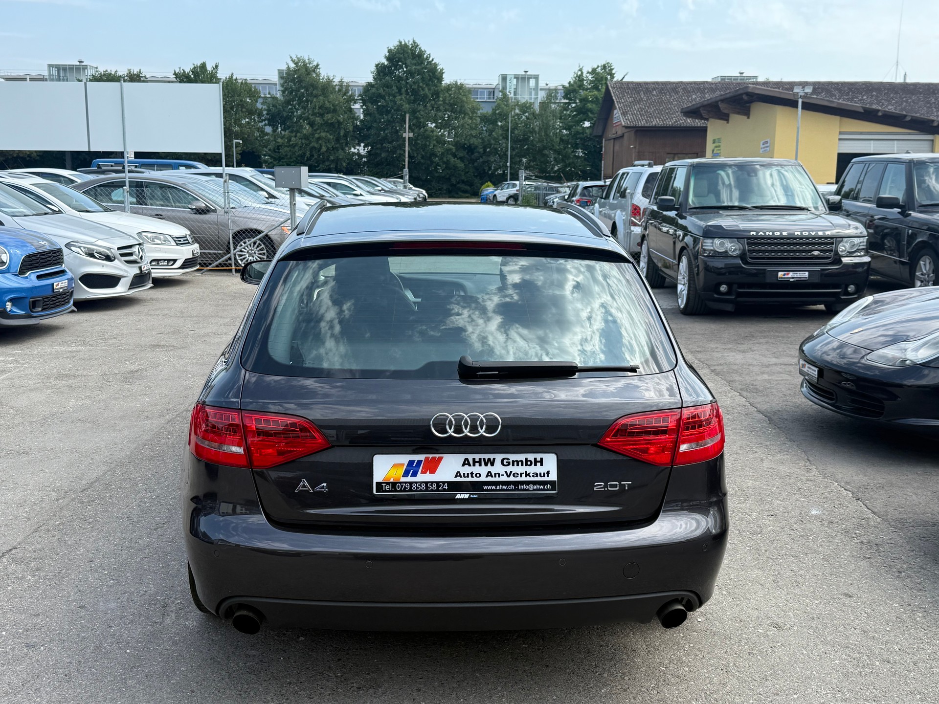 AUDI A4 Avant 2.0 TFSI multitronic / Frisch ab MFK & Service / 1.Hand / Leder/Alcantara / PDC / Xenon-image-4