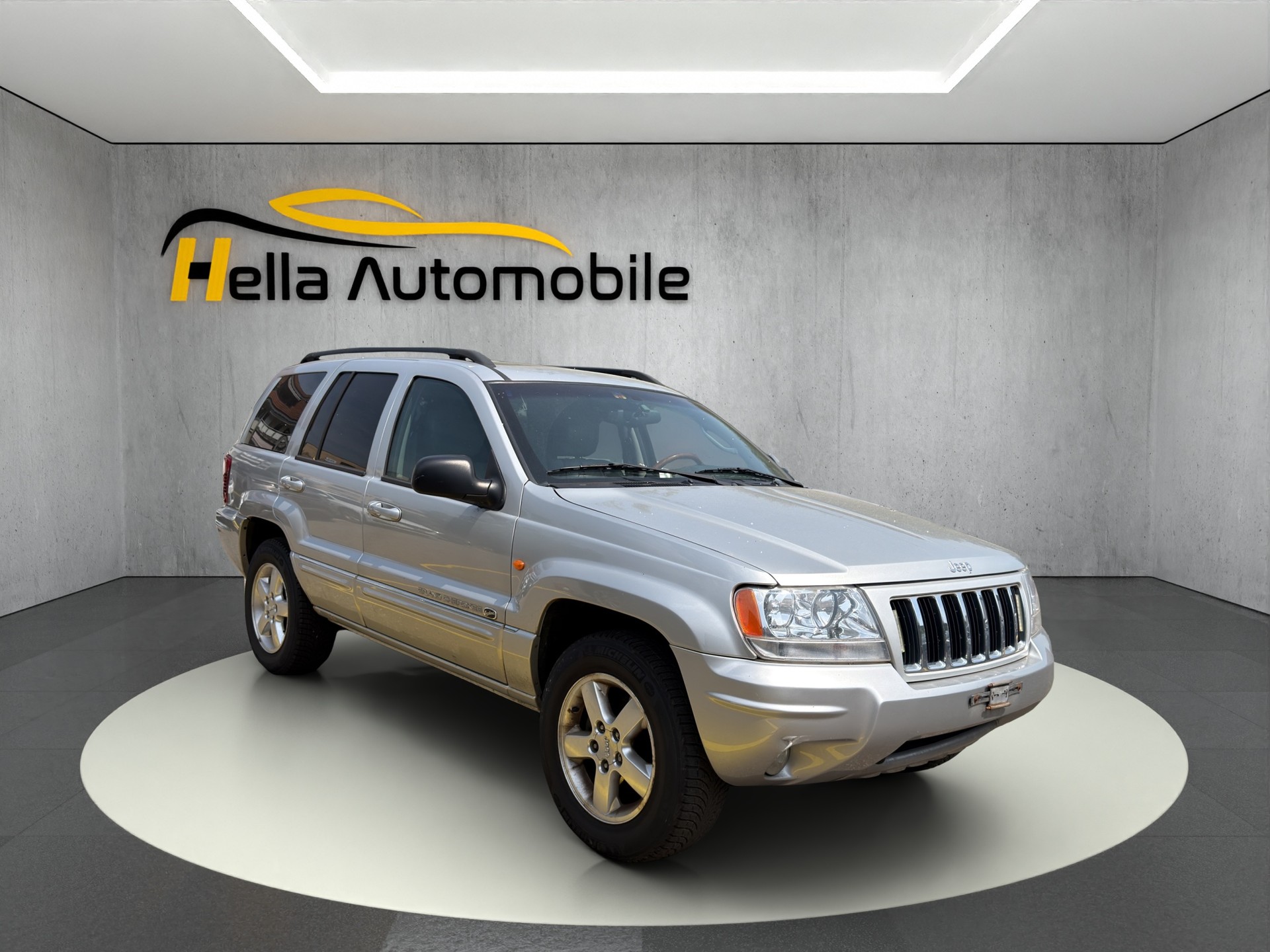 JEEP Grand Cherokee-image-0