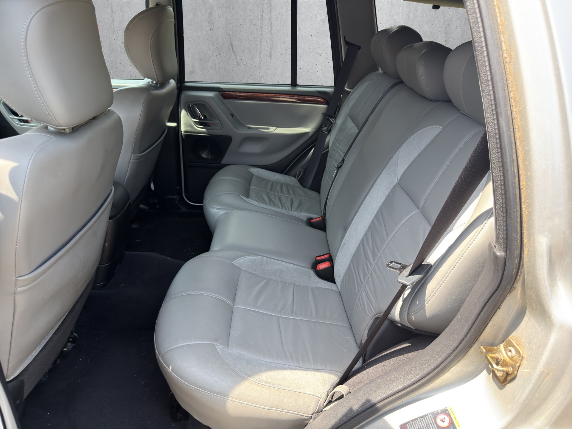 JEEP Grand Cherokee-image-9