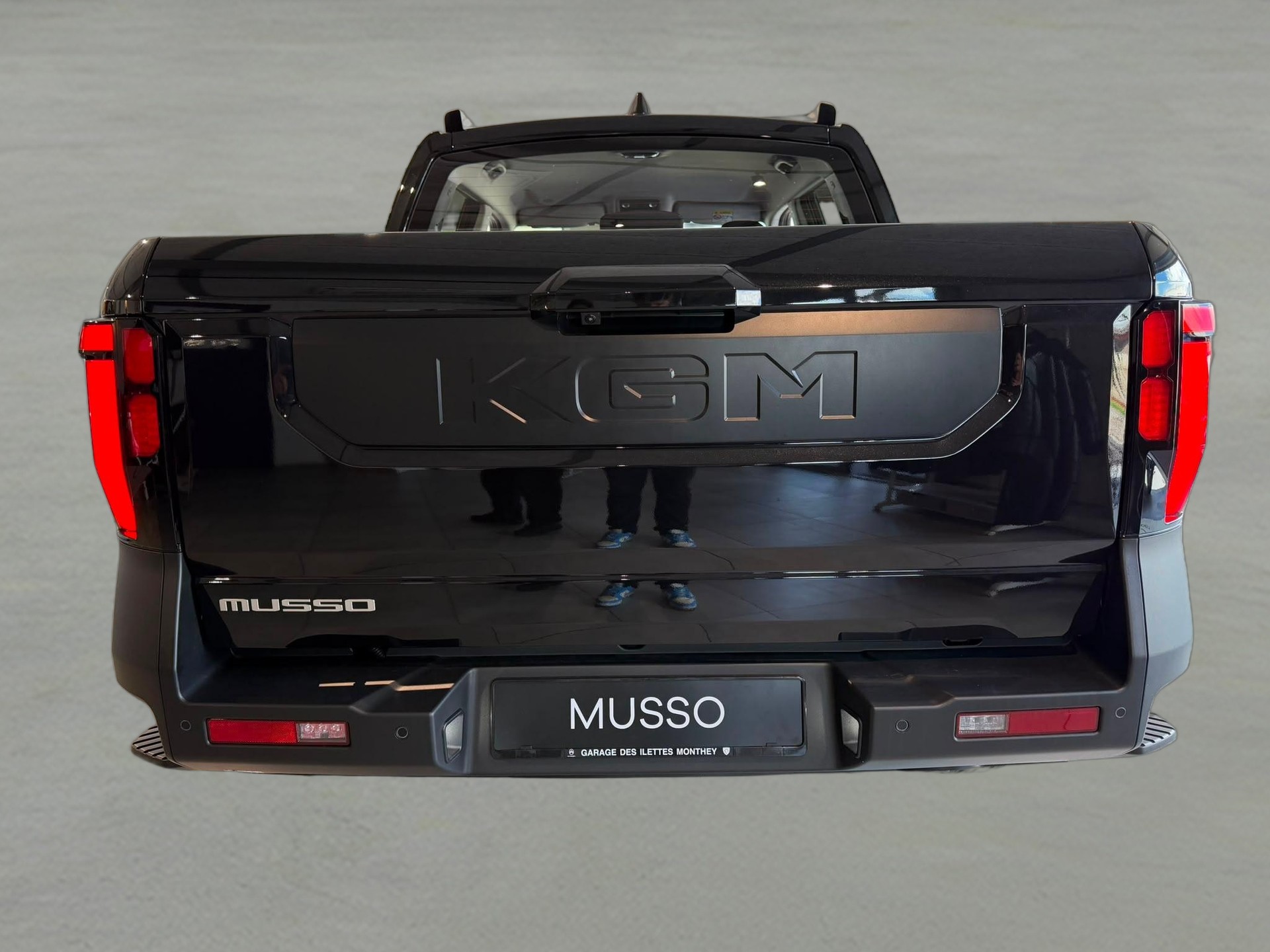 KGM-SsangYong Musso 2.2 e-XDI Titanium-image-2