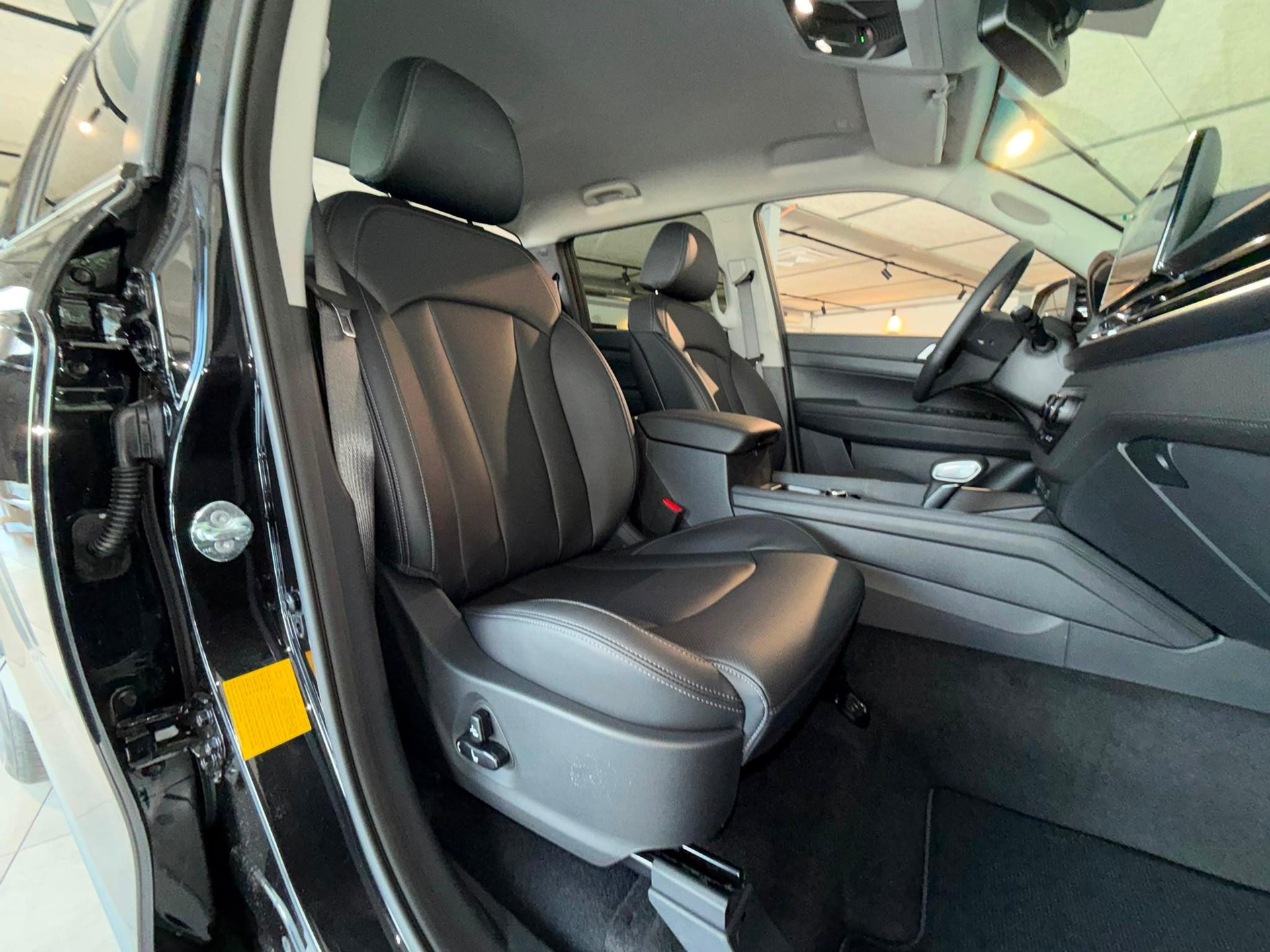 KGM-SsangYong Musso 2.2 e-XDI Titanium-image-11
