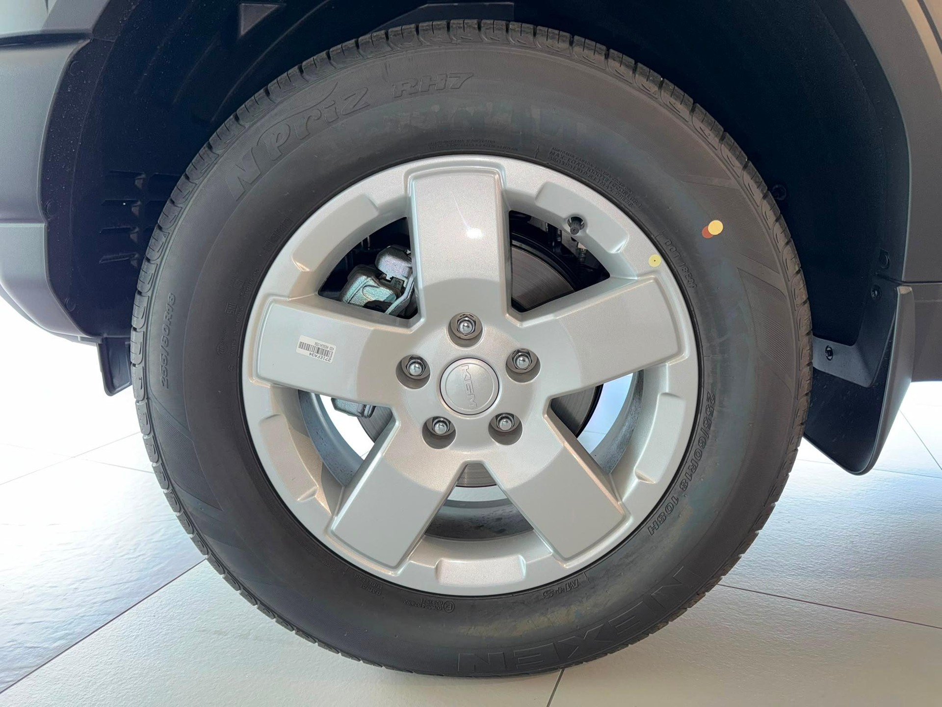 KGM-SsangYong Musso 2.2 e-XDI Titanium-image-12