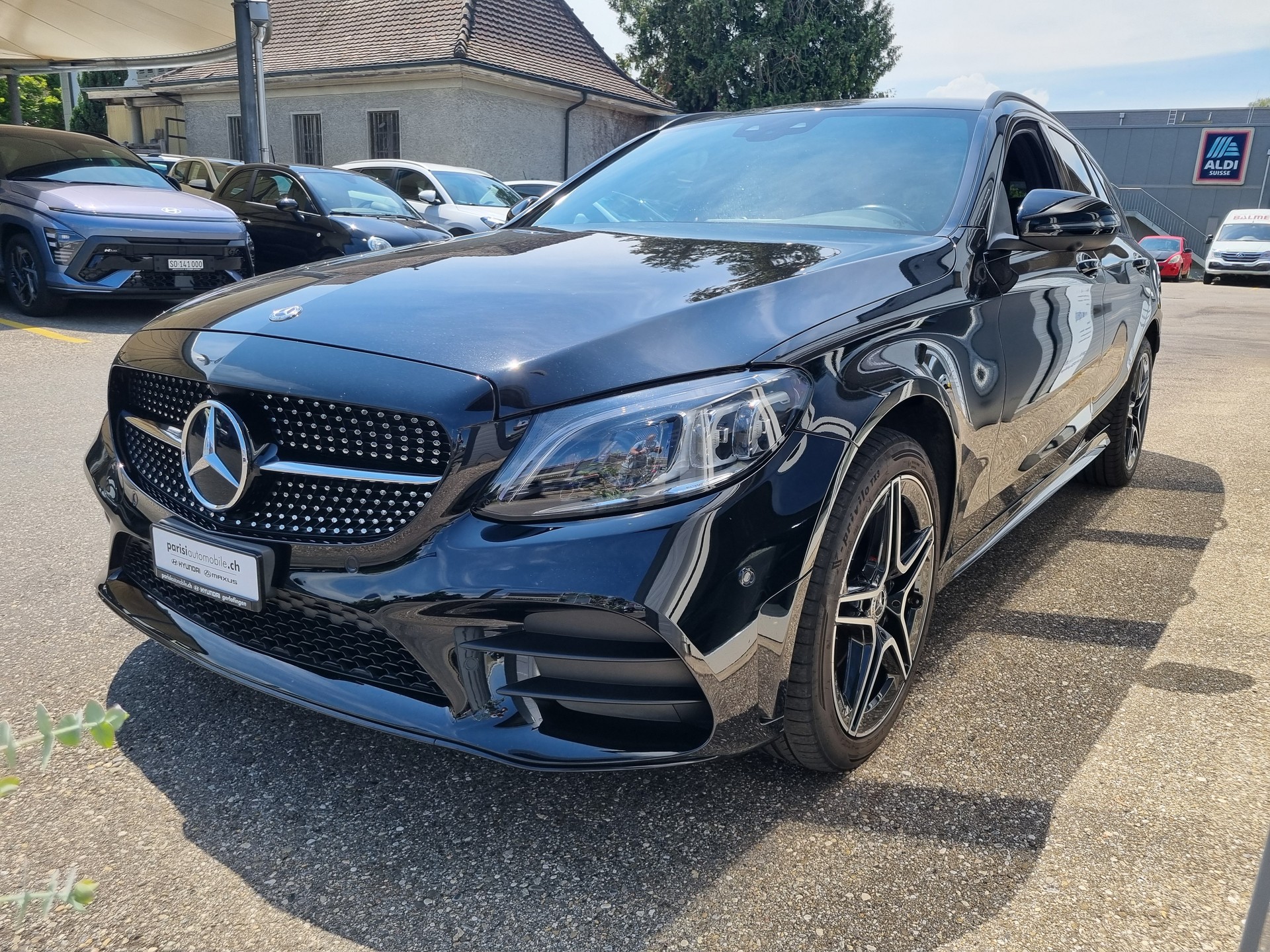 MERCEDES-BENZ C 200 Swiss Star AMG Line 4M 9G-Tronic-image-2