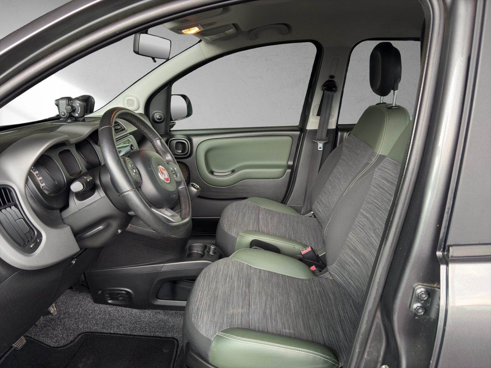 FIAT Panda 1.3 MJ Climbing 4x4-image-5