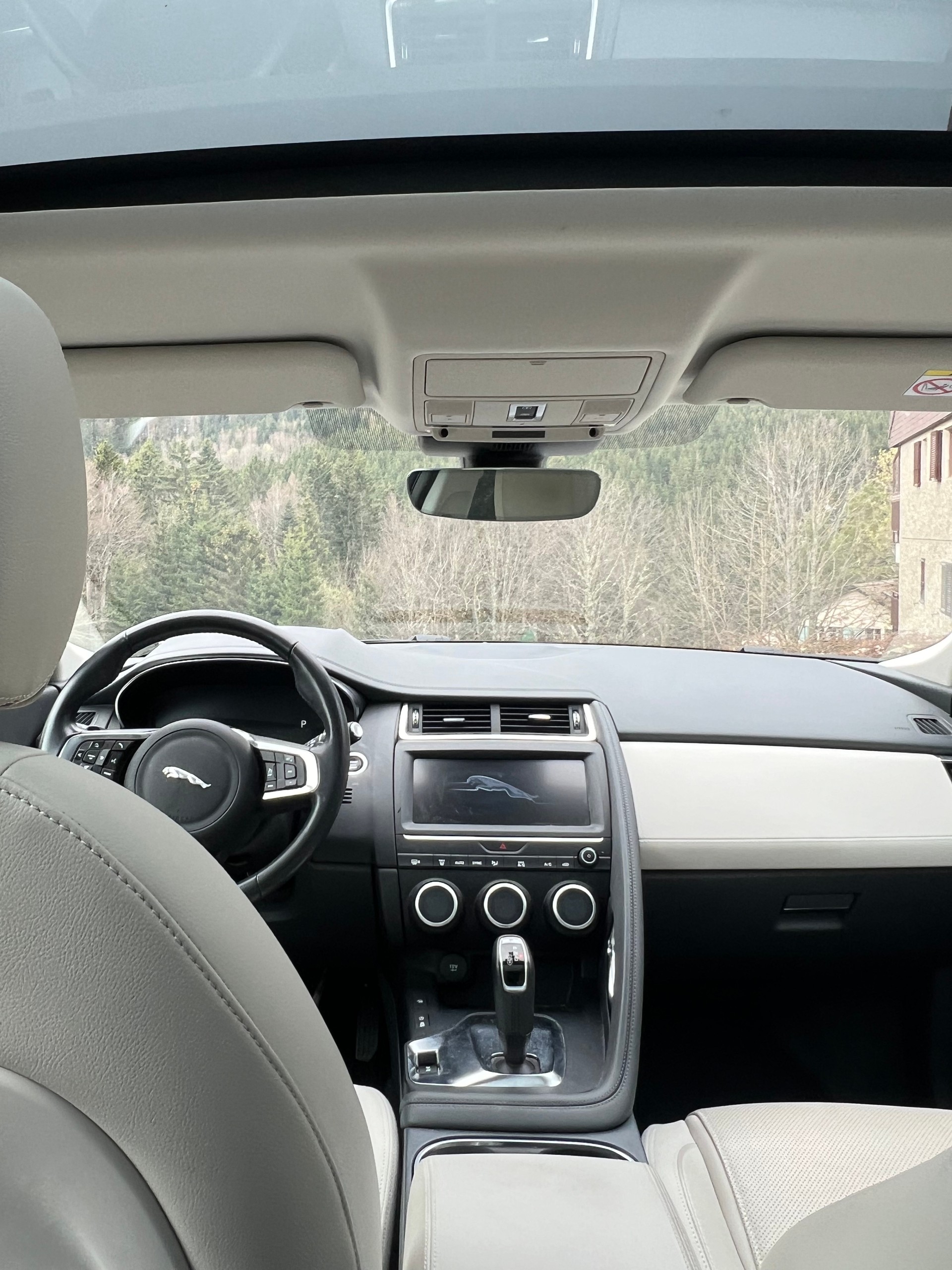 JAGUAR 2.0 T 200 AWD-image-3
