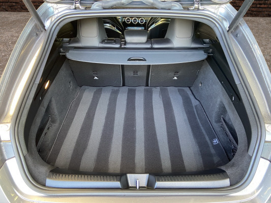 MERCEDES-BENZ CLA SB 35 AMG 8G-DCT 4M-image-6