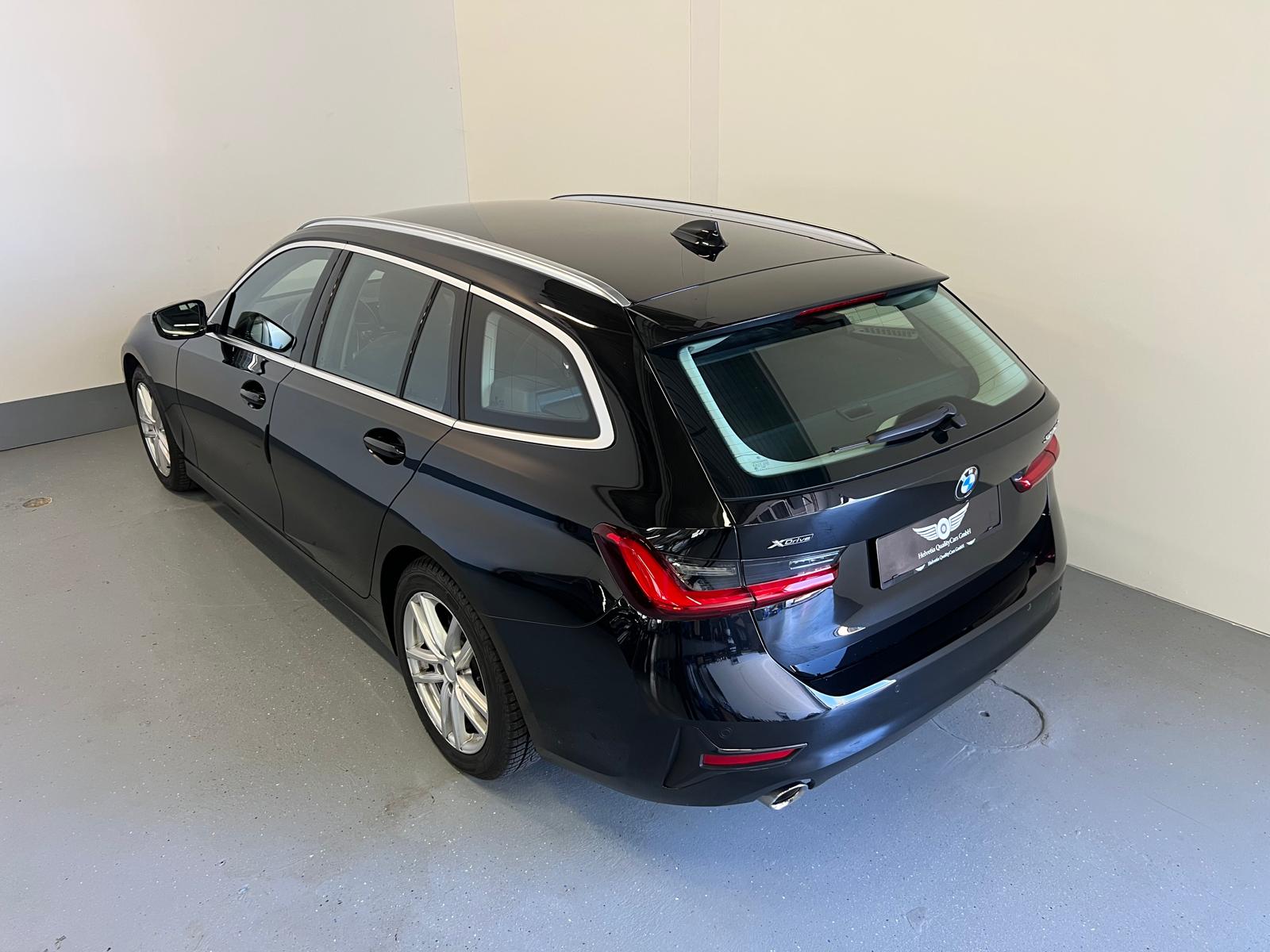BMW 320d xDrive 48V Touring Steptronic-image-8