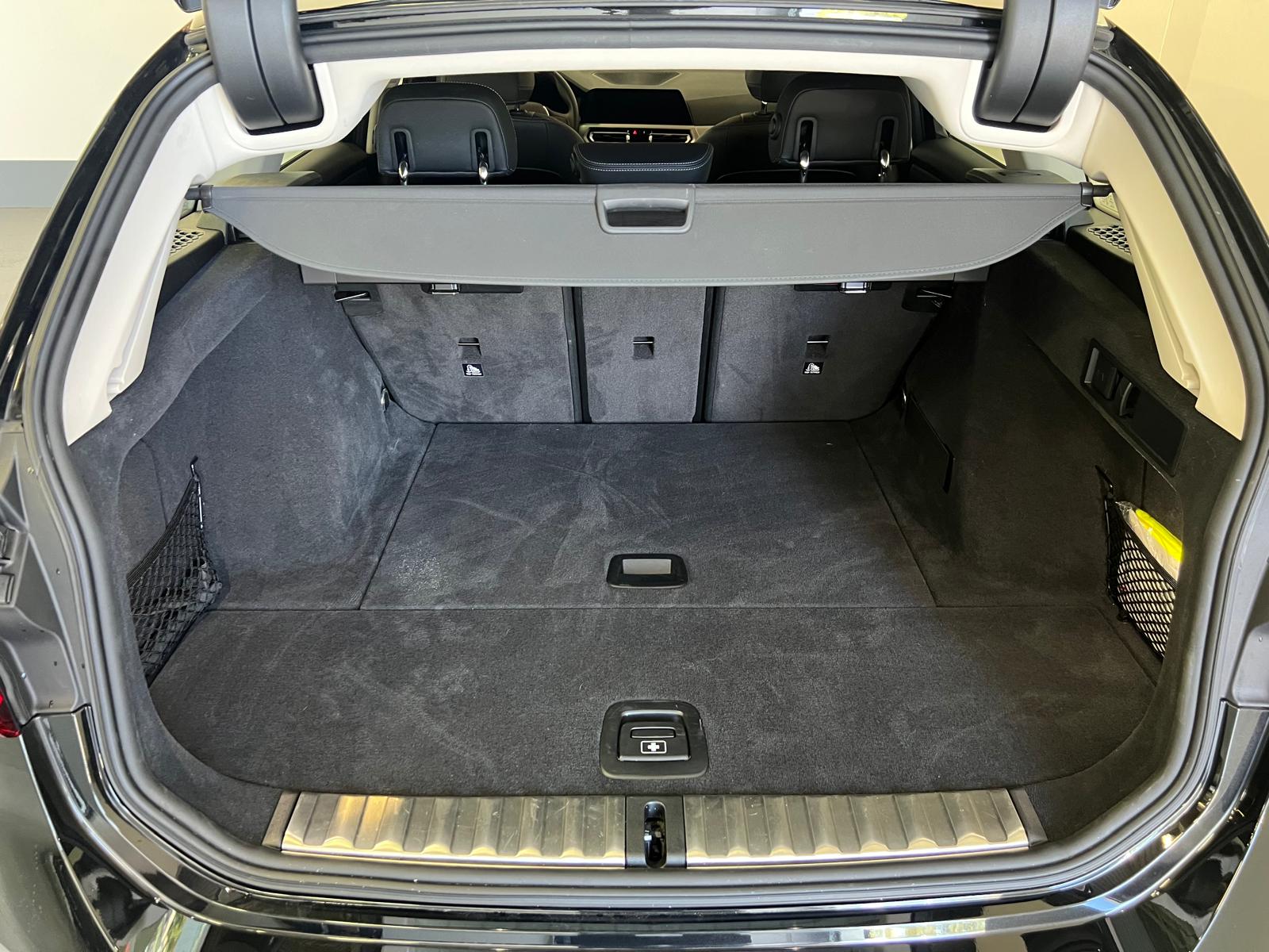 BMW 320d xDrive 48V Touring Steptronic-image-20