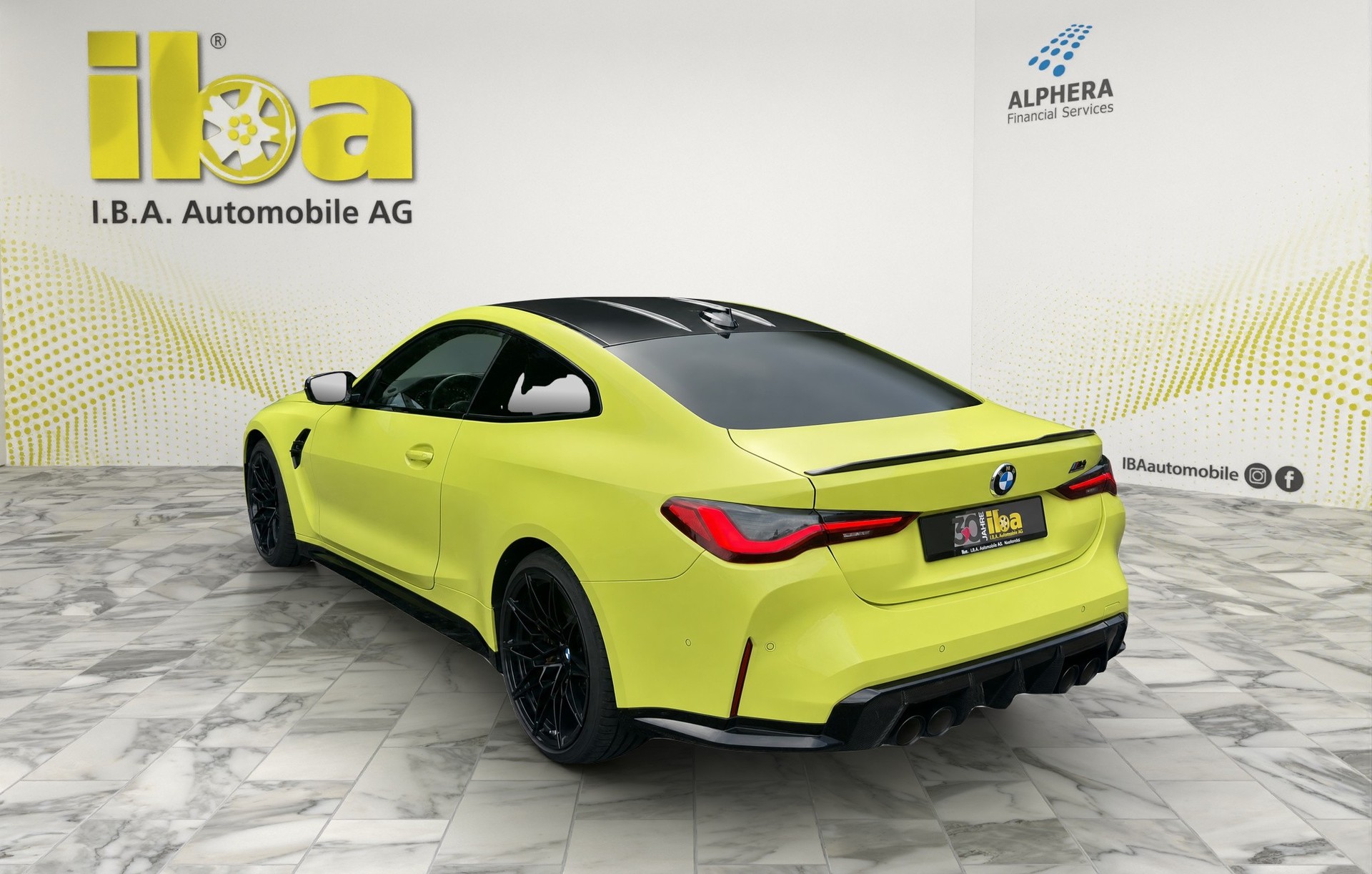BMW M4 Coupé Competition (CH) INDIVIDUAL M Race Track Paket Carbon-image-2