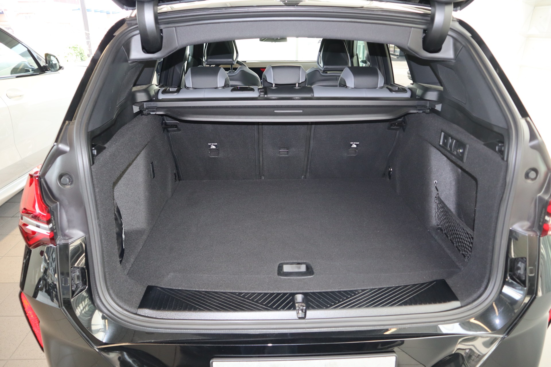 BMW X3 xDr M50 48V M Spotpaket Pro AHK Panoramaglasdach 4x4 Euro 6-image-15