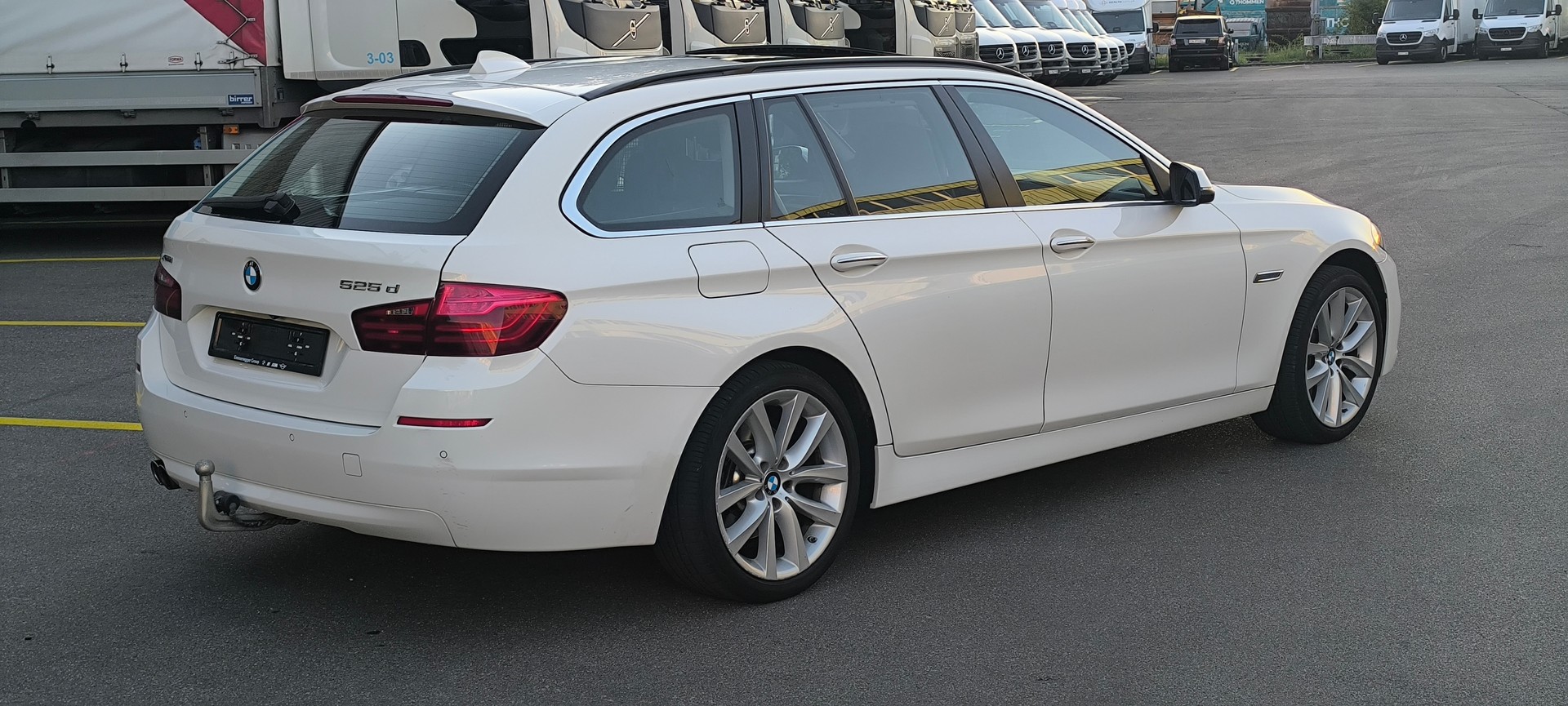 BMW 525d Touring xDrive Luxury Line Steptronic-image-3