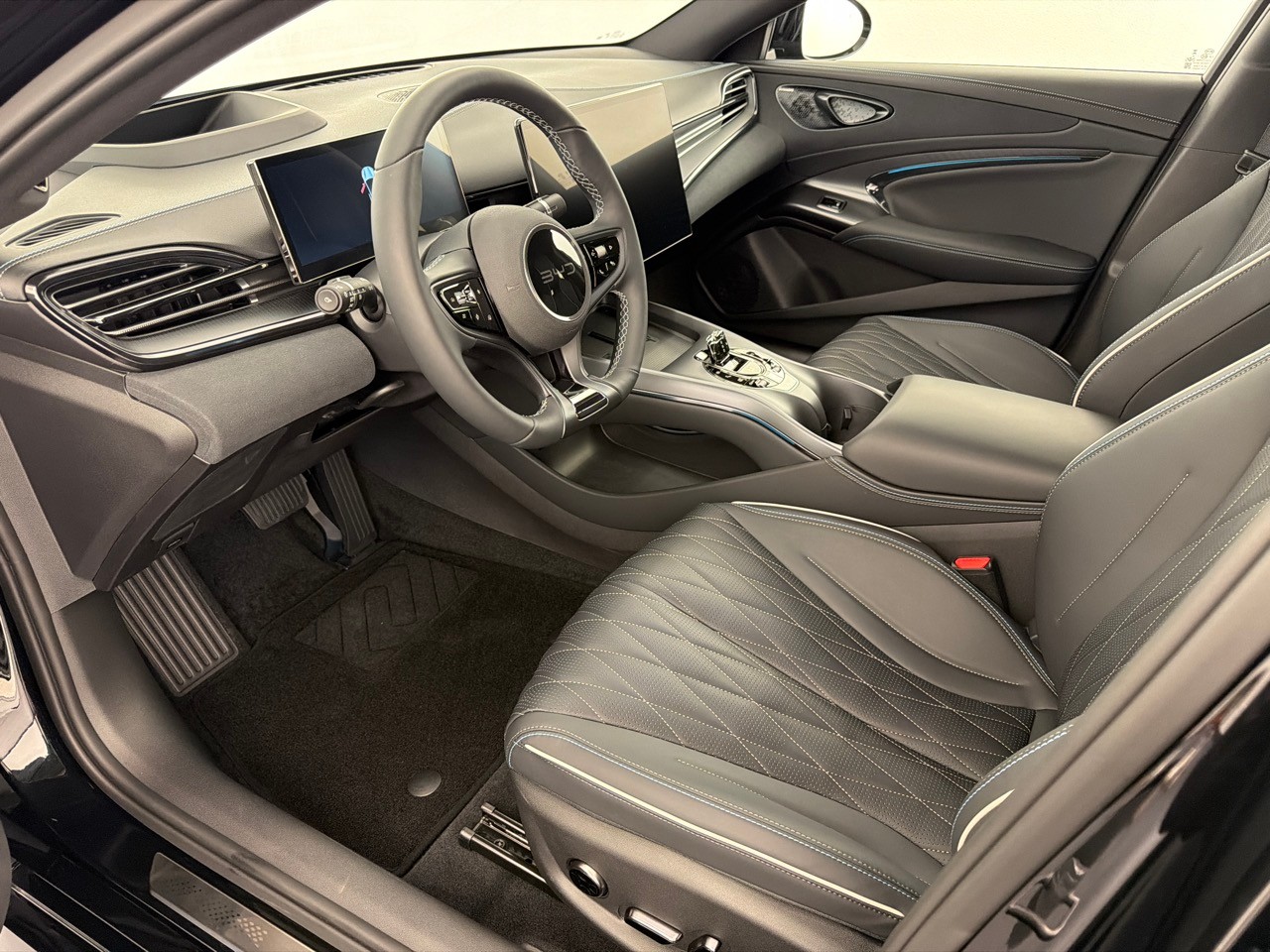 BYD Seal 82,5 kWh Excellence-image-4