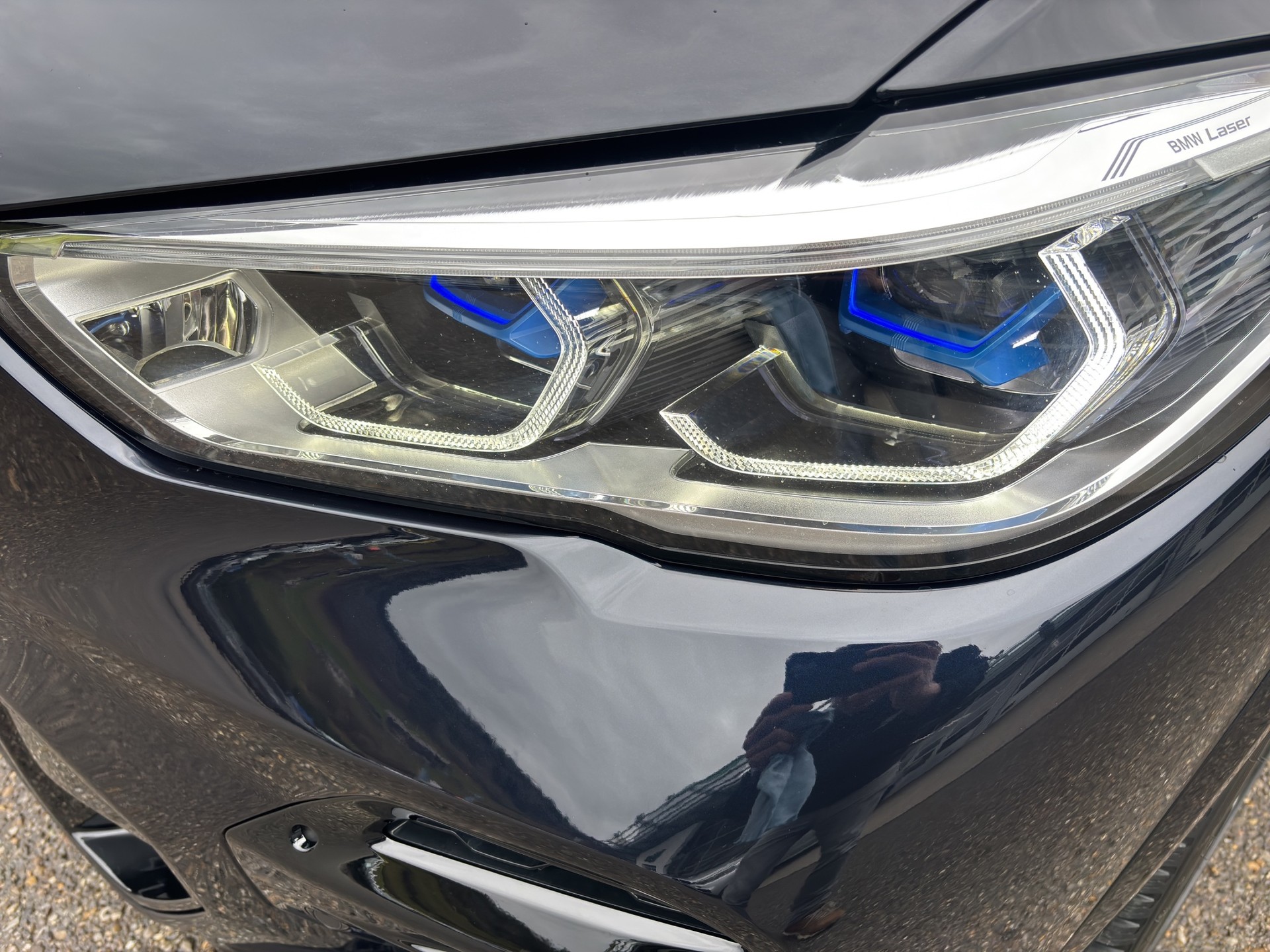 BMW X5 xDrive 48V 40d M Sport Steptronic-image-23