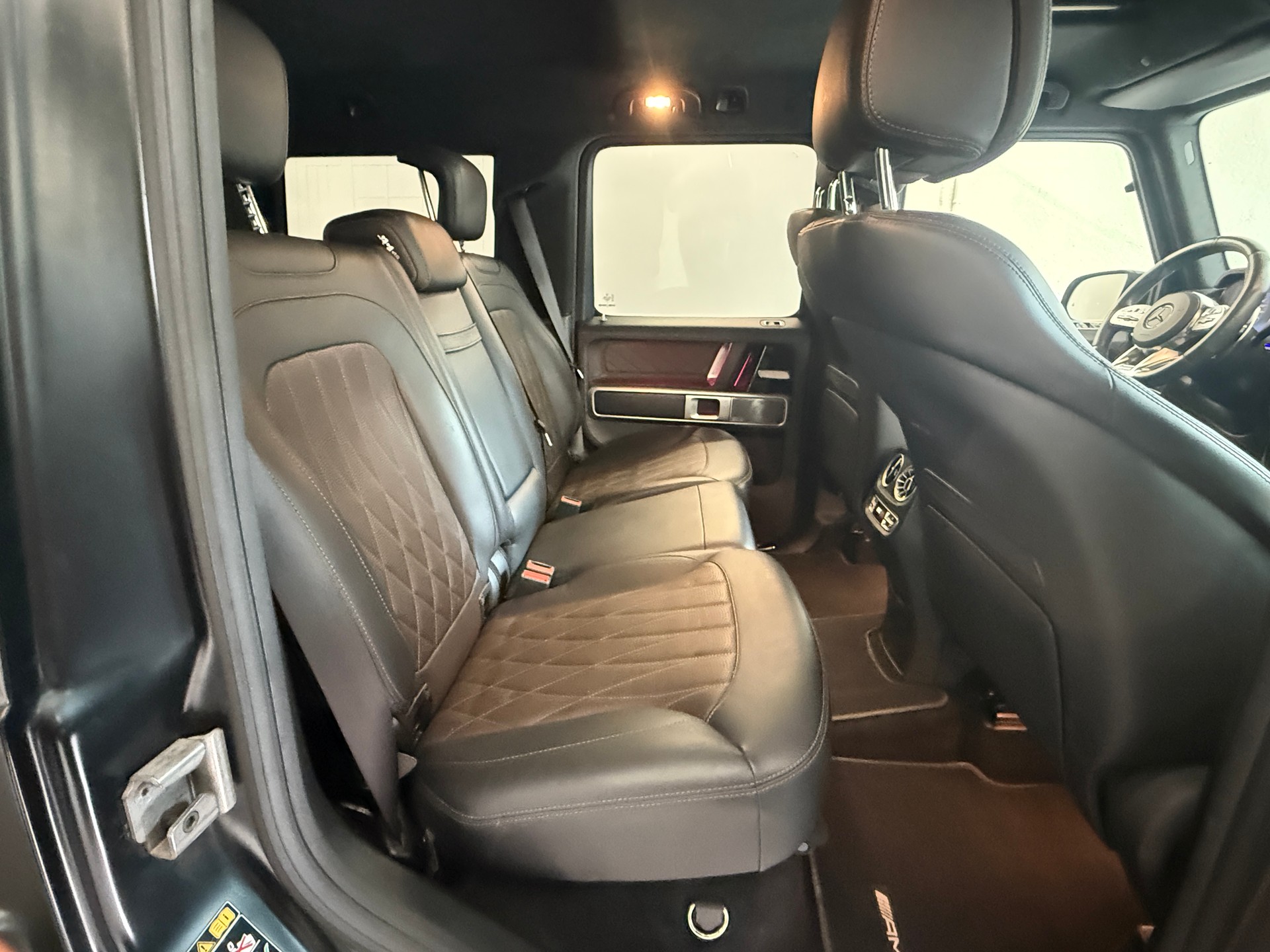MERCEDES-BENZ G 63 AMG Edition 1 Speedshift Plus G-Tronic Ab 1450.- pro Monat-image-17