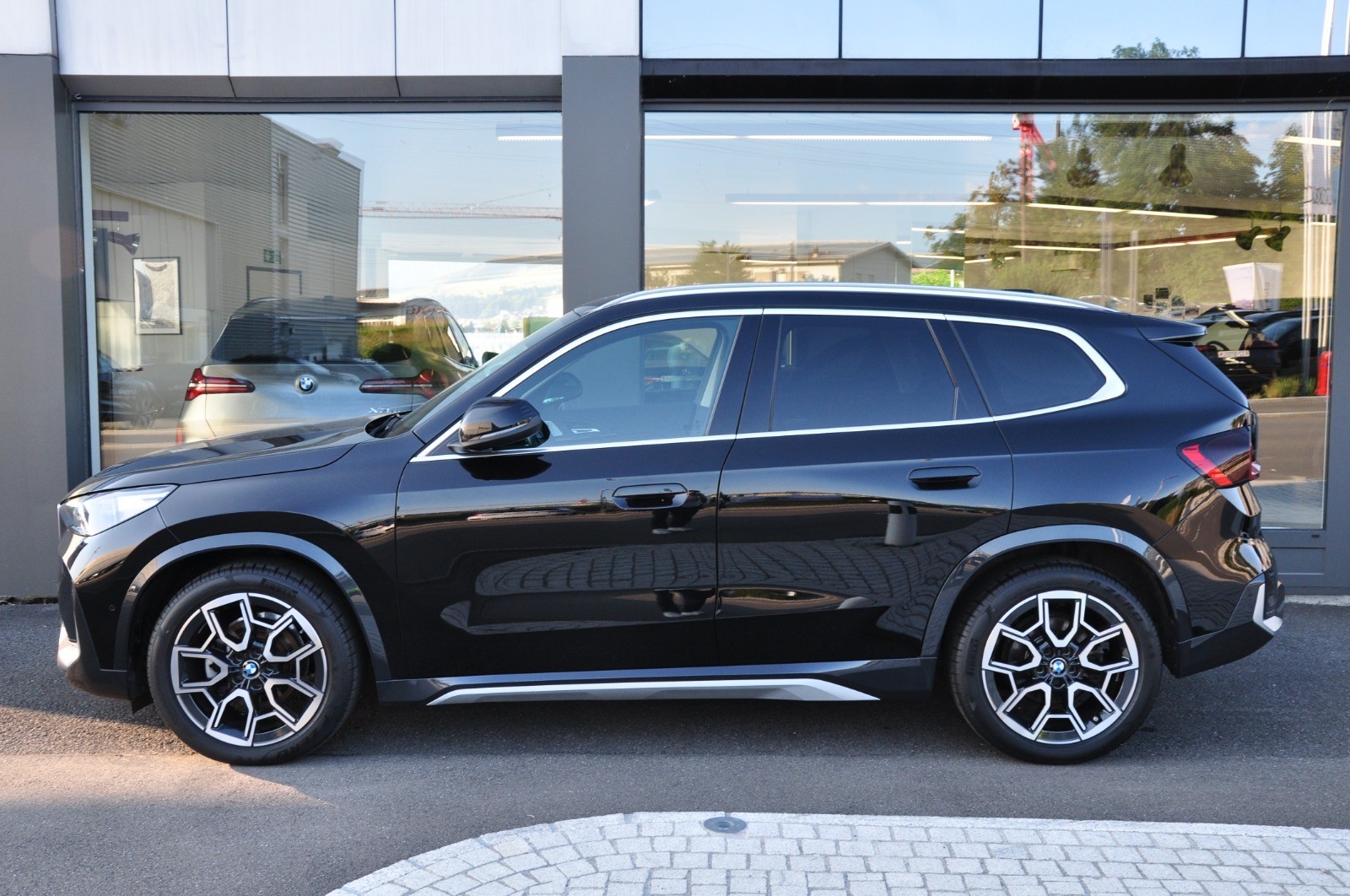 BMW X1 xDrive 20d 48V M Sport Pro-image-3