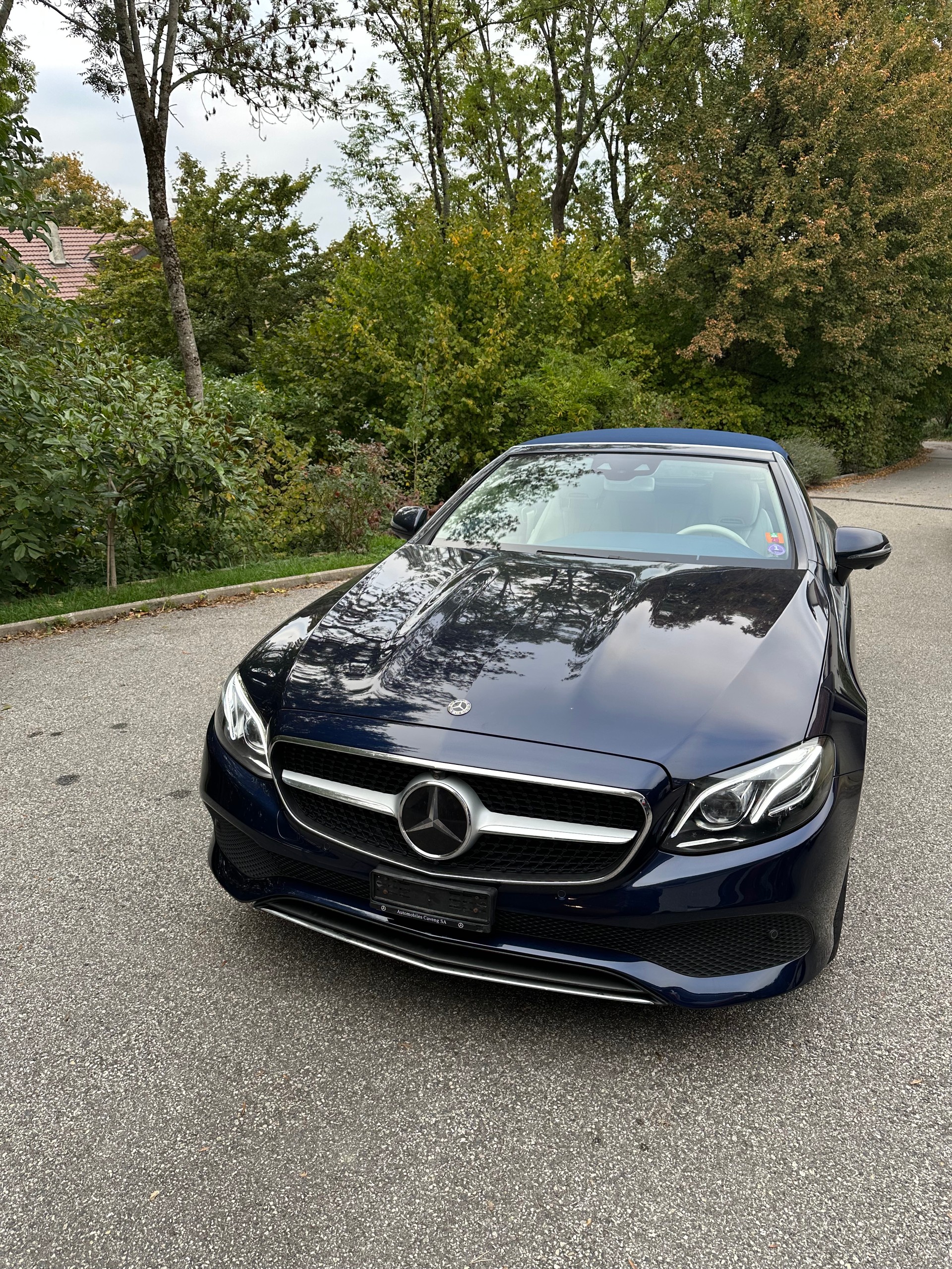 MERCEDES-BENZ E 200-image-4