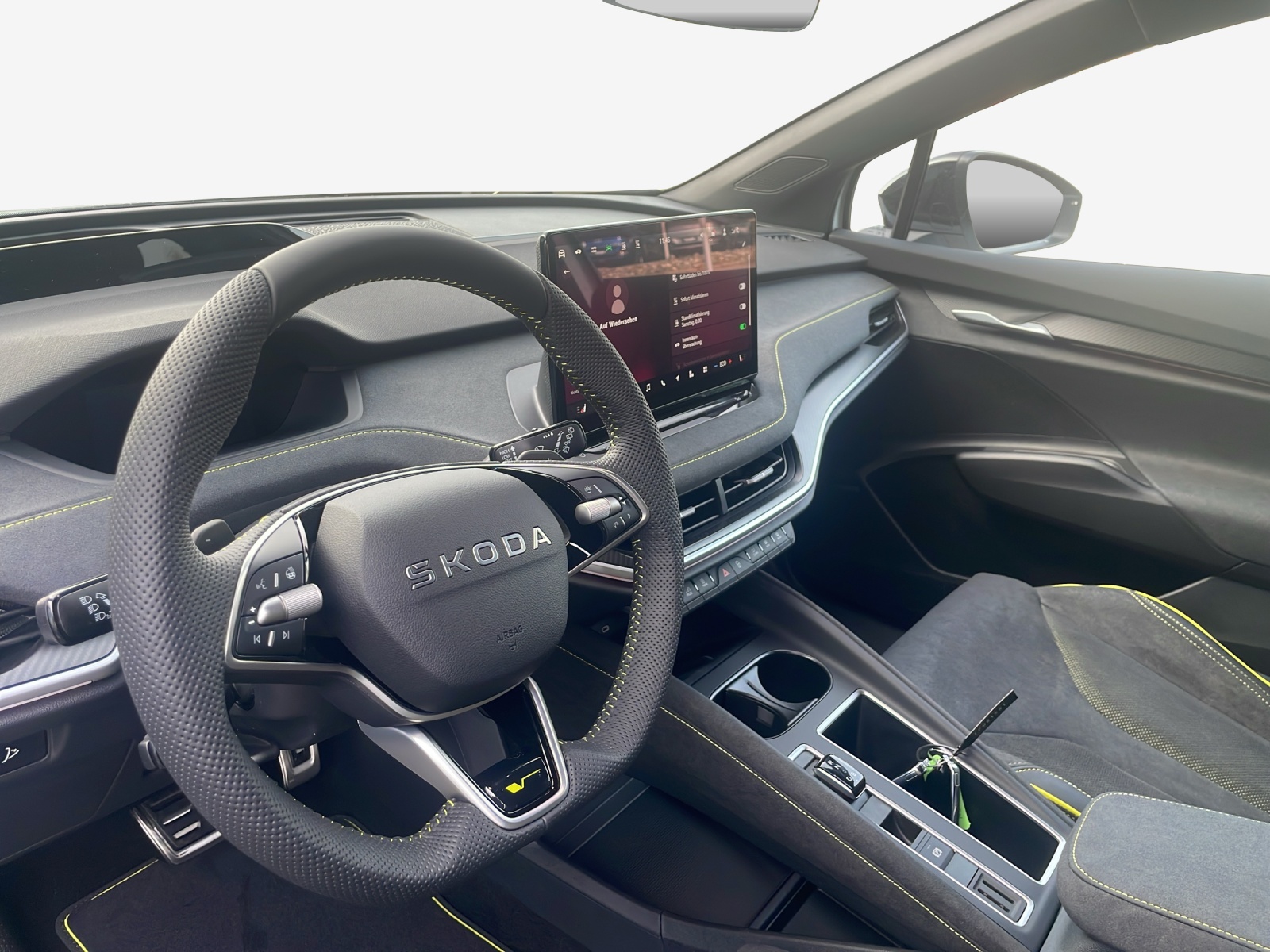 SKODA Elroq RS 4x4-image-13