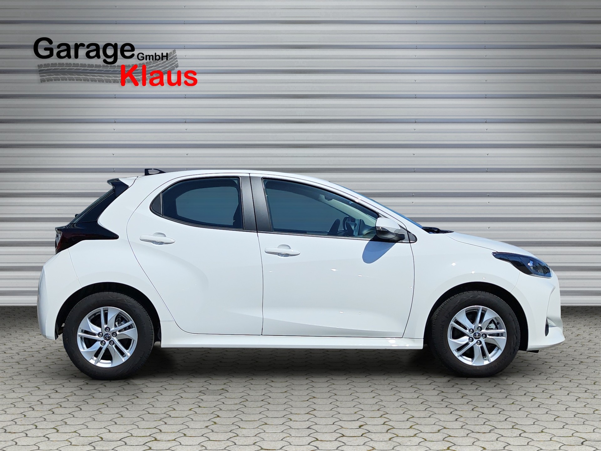 TOYOTA Yaris 1.5 Comfort e-CVT-image-6