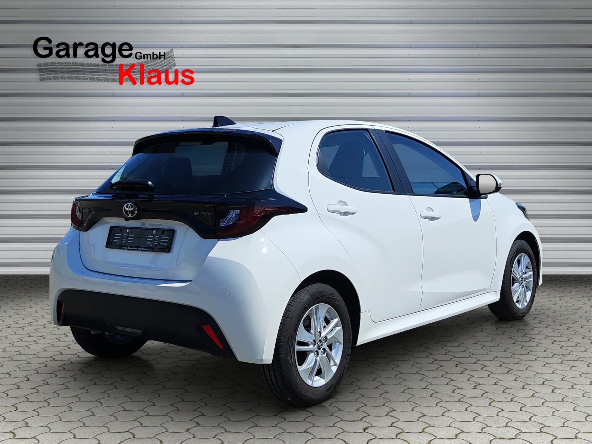 TOYOTA Yaris 1.5 Comfort e-CVT-image-5