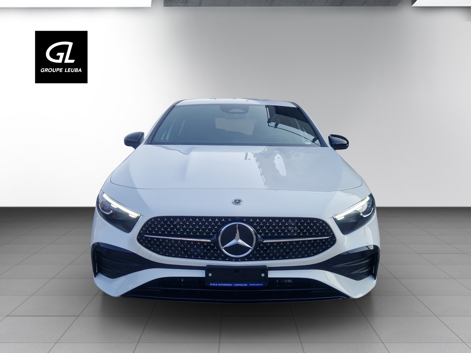 MERCEDES-BENZ A 200 Night Star 7G-DCT-image-1