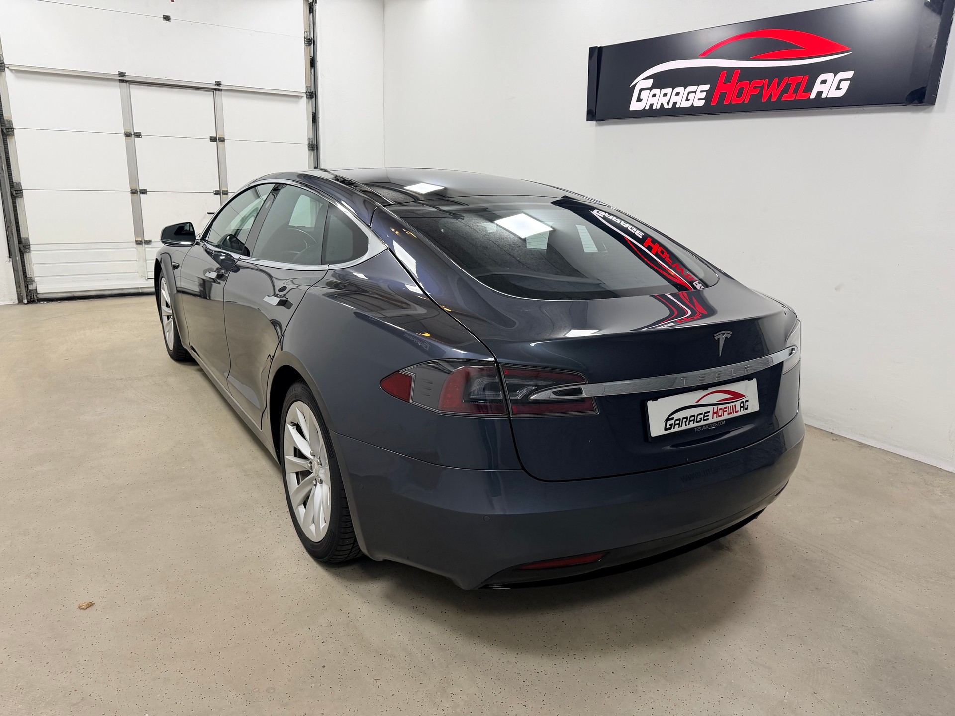 TESLA Model S 90 D 524 PS-image-3