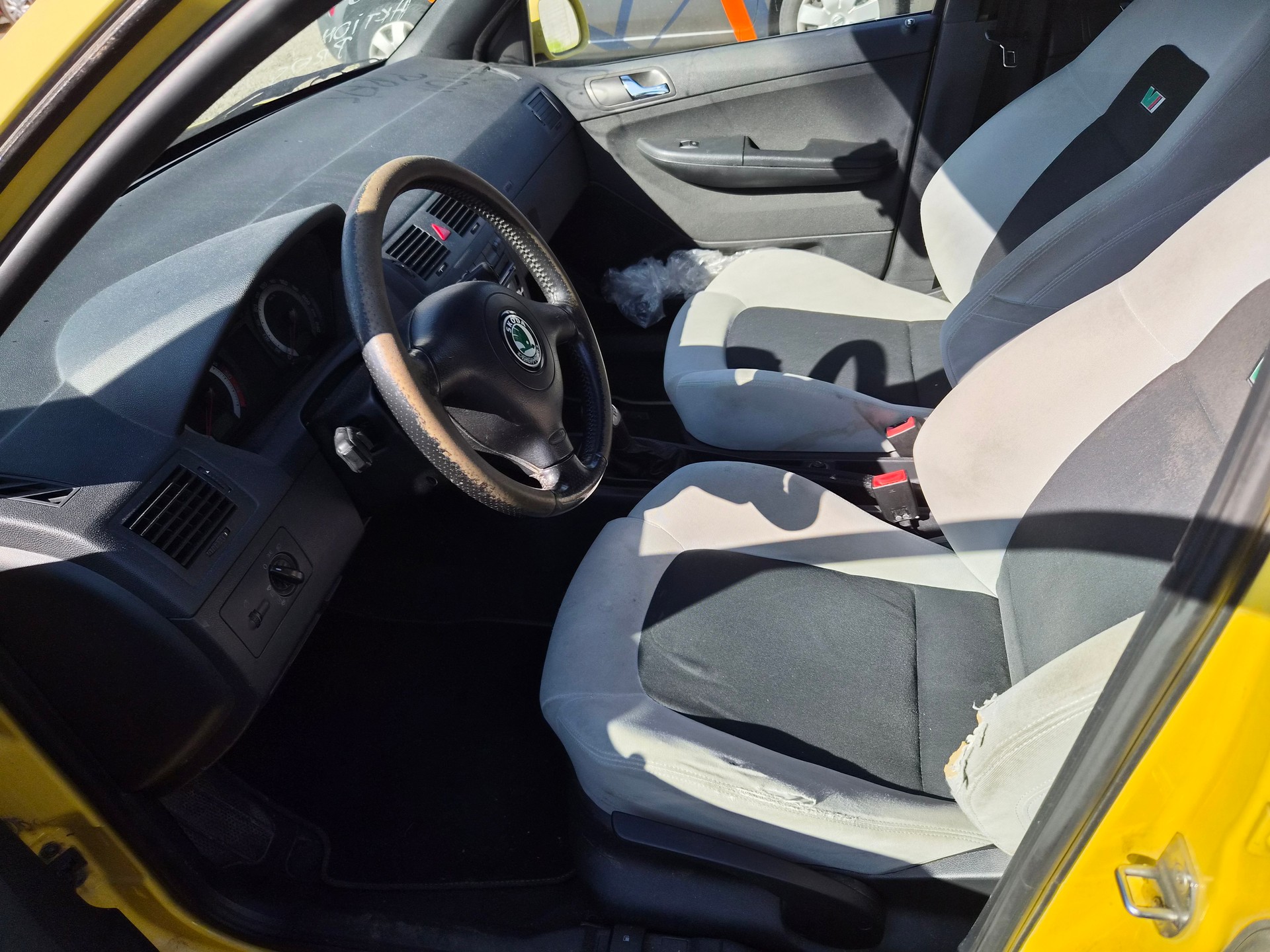 SKODA Fabia 1.9 TDI RS-image-3