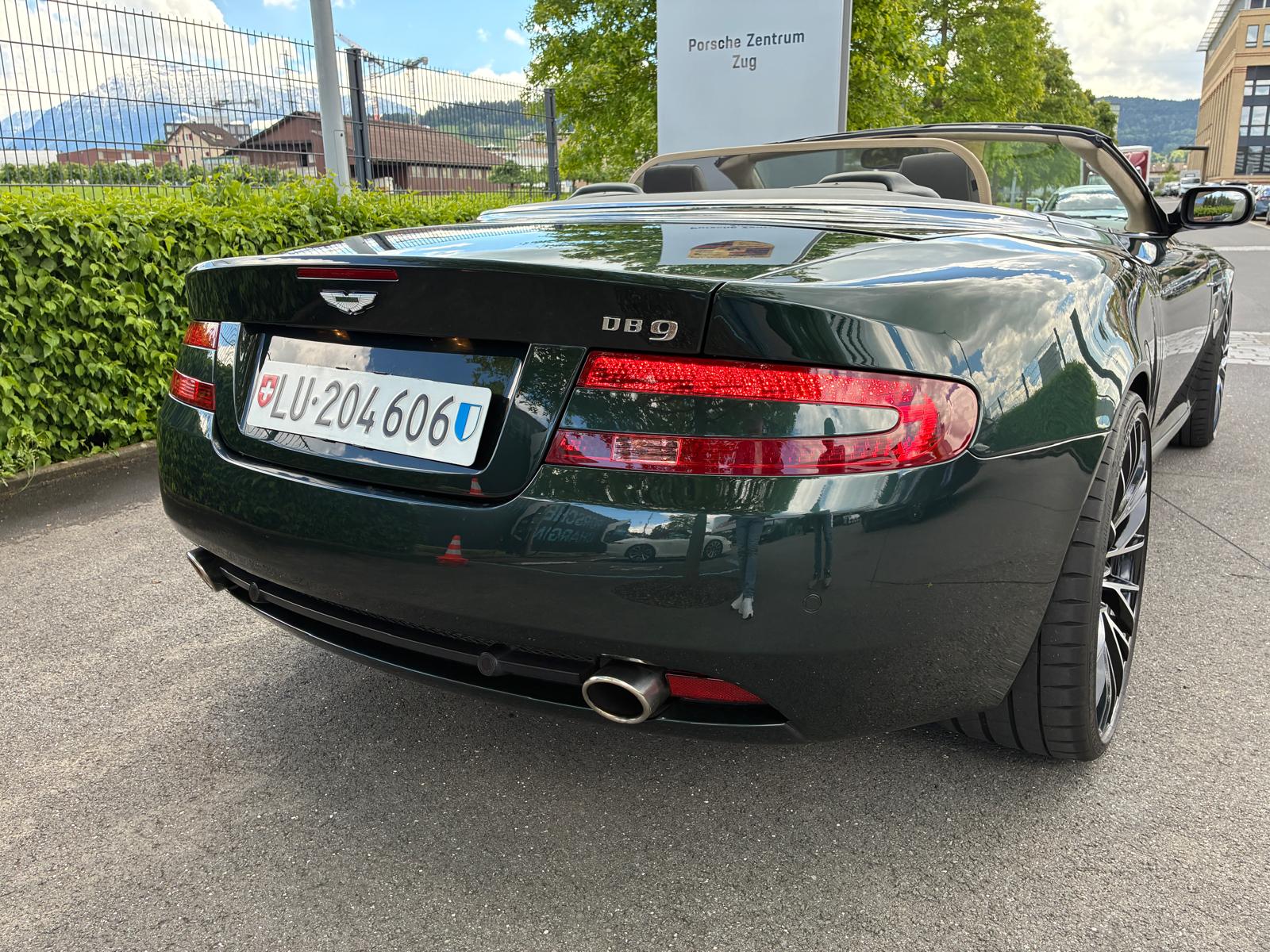 ASTON MARTIN 5.9 V12-image-4