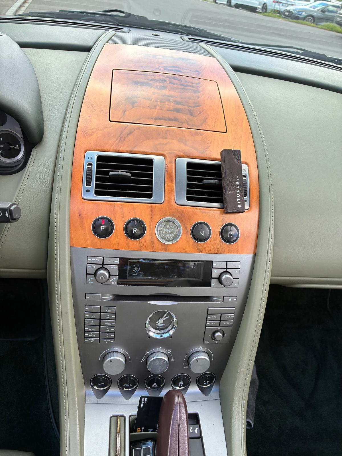 ASTON MARTIN 5.9 V12-image-10