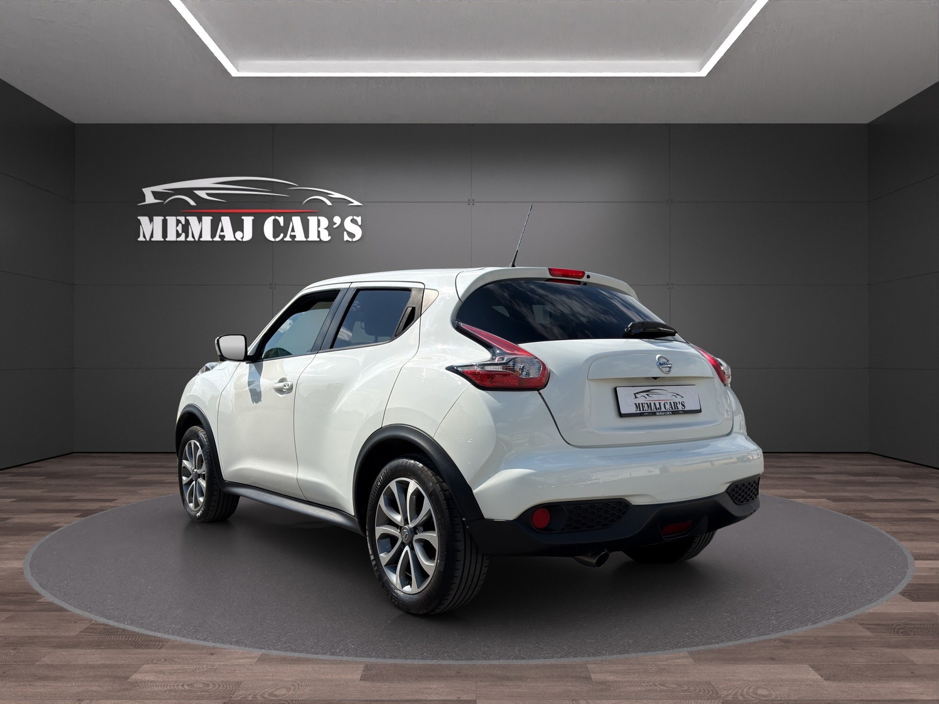NISSAN Juke 1.6 DIG-T Swiss Edition 4x4 Xtronic M-CVT Frisch MFK&SERVICE-image-6