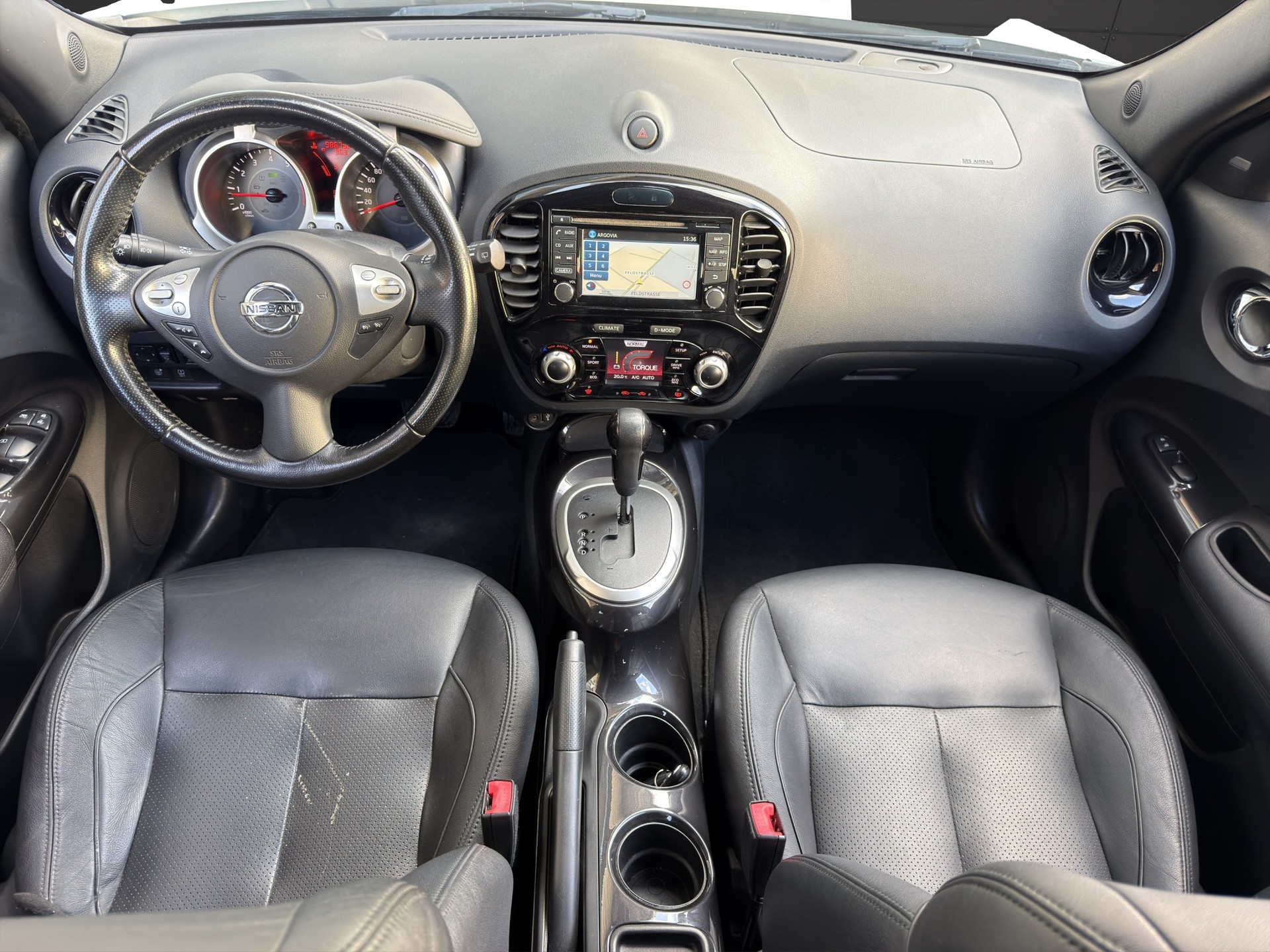 NISSAN Juke 1.6 DIG-T Swiss Edition 4x4 Xtronic M-CVT Frisch MFK&SERVICE-image-8