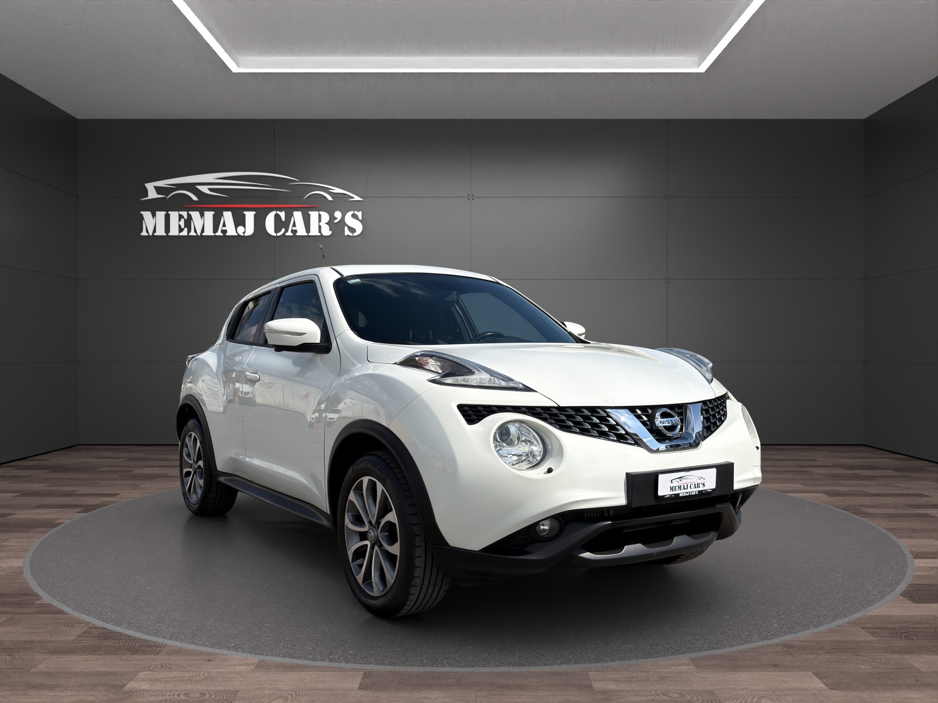 NISSAN Juke 1.6 DIG-T Swiss Edition 4x4 Xtronic M-CVT Frisch MFK&SERVICE-image-2