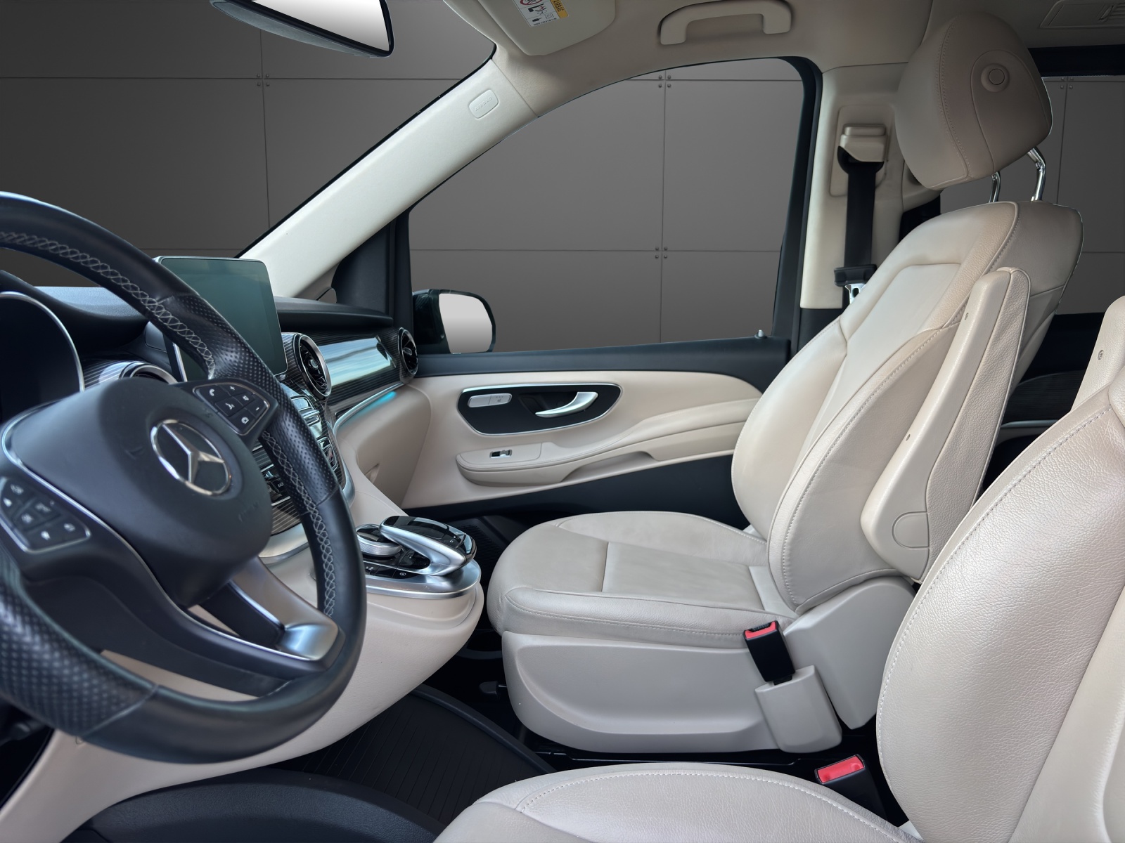 MERCEDES-BENZ V 250 d lang Avantgarde 4Matic G-Tronic-image-2