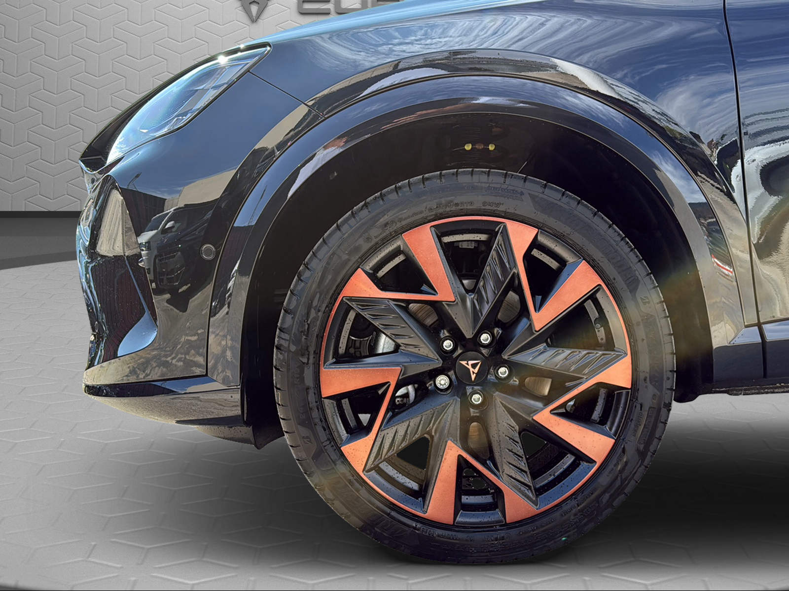 CUPRA Formentor 1.5 TSI DSG-image-5