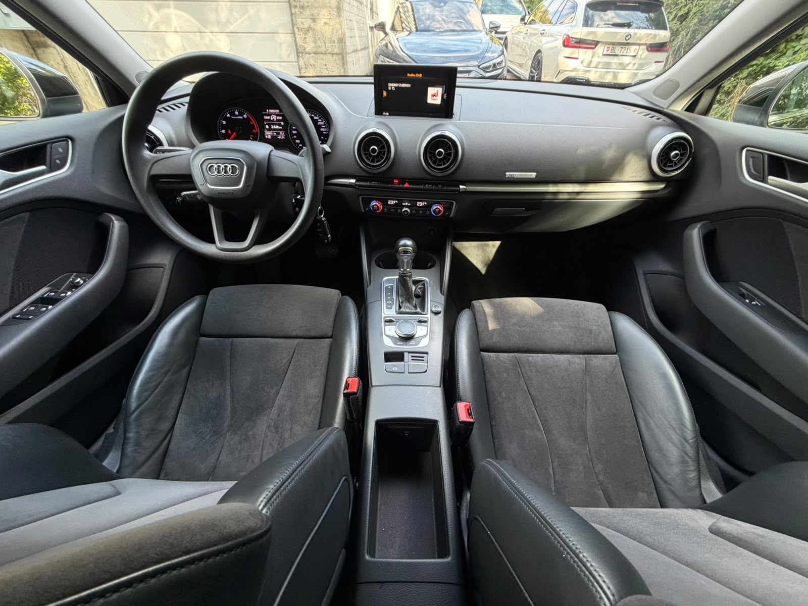 AUDI A3 Sportback 1.4 TFSI Sport S-tronic ultra-image-15