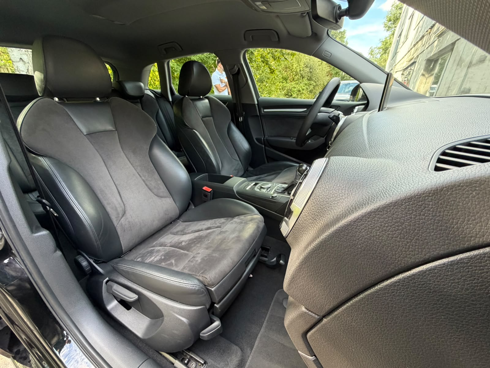 AUDI A3 Sportback 1.4 TFSI Sport S-tronic ultra-image-14
