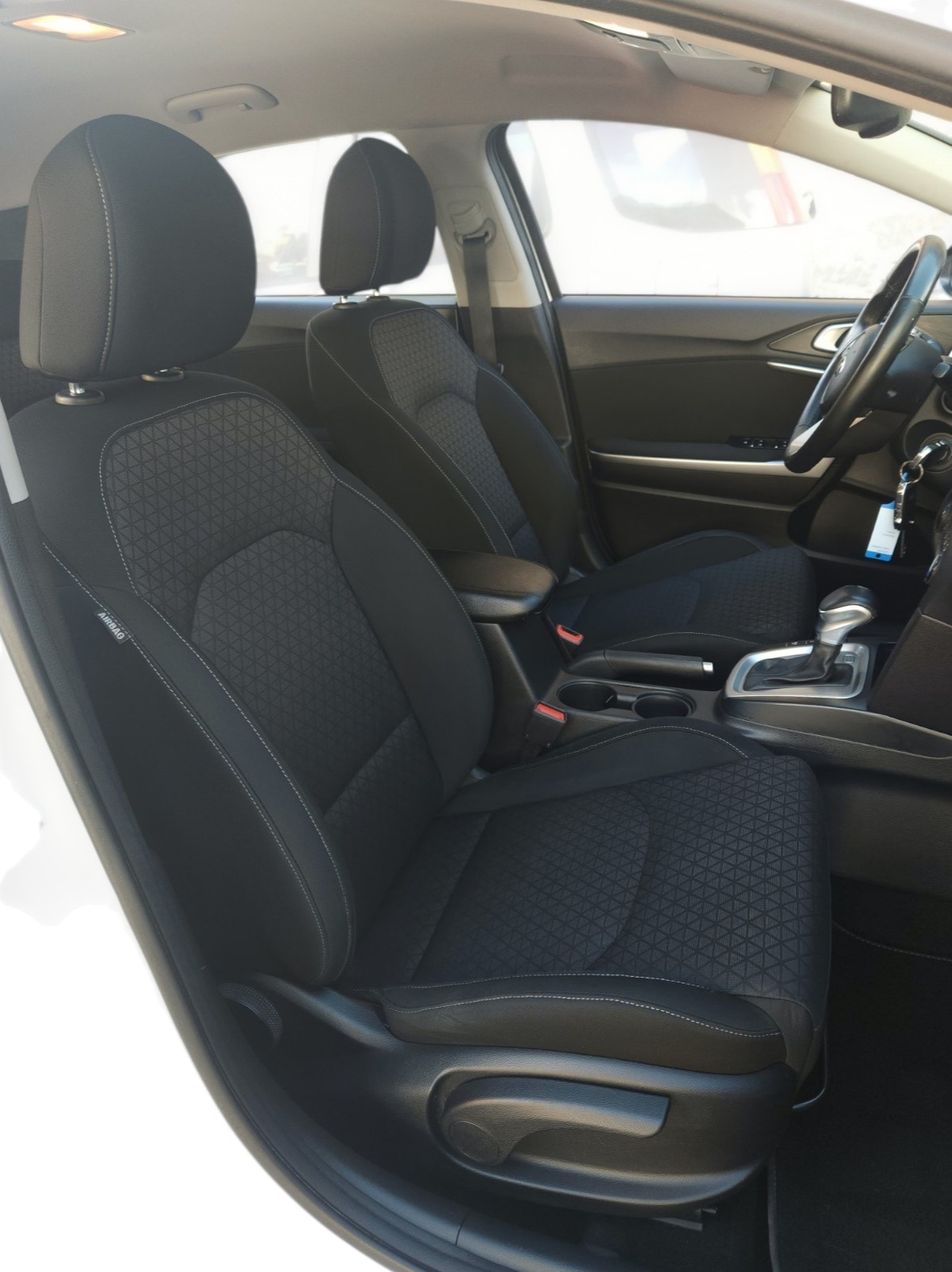 KIA Ceed 1.4 T-GDi Power 25+ DCT-image-15