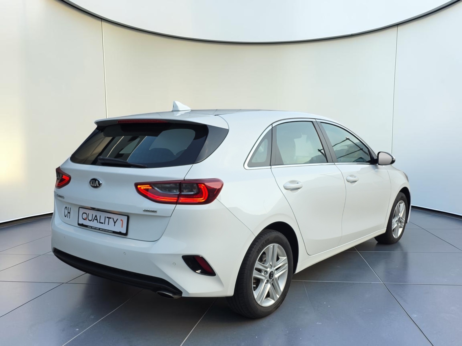 KIA Ceed 1.4 T-GDi Power 25+ DCT-image-4