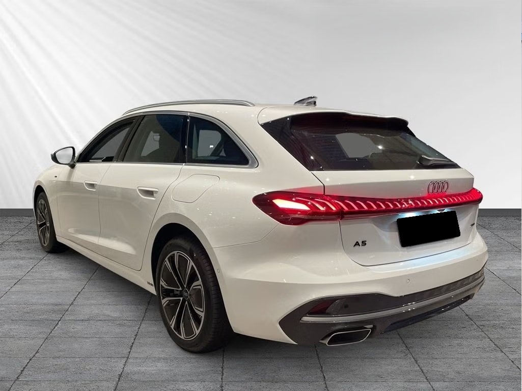 AUDI A5 Avant e-hybrid quattro 220 kW S tronic-image-3