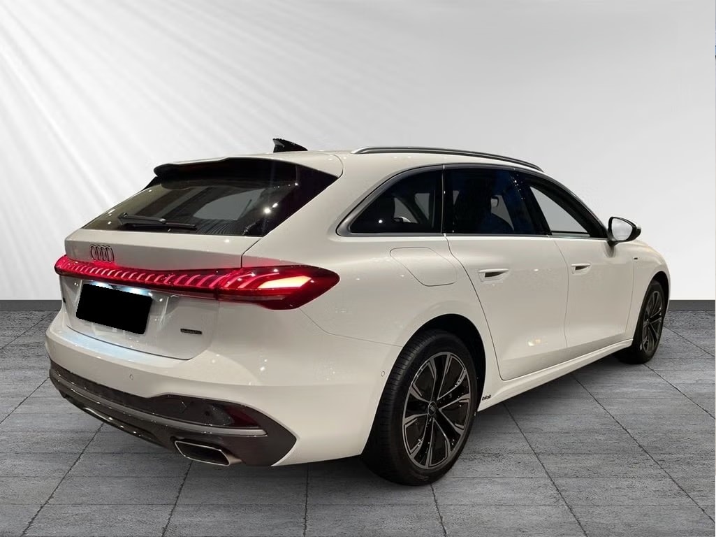AUDI A5 Avant e-hybrid quattro 220 kW S tronic-image-2