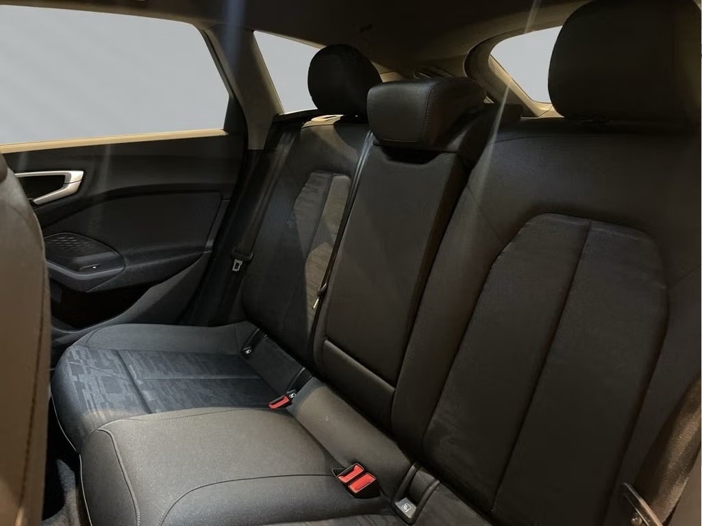 AUDI A5 Avant e-hybrid quattro 220 kW S tronic-image-7