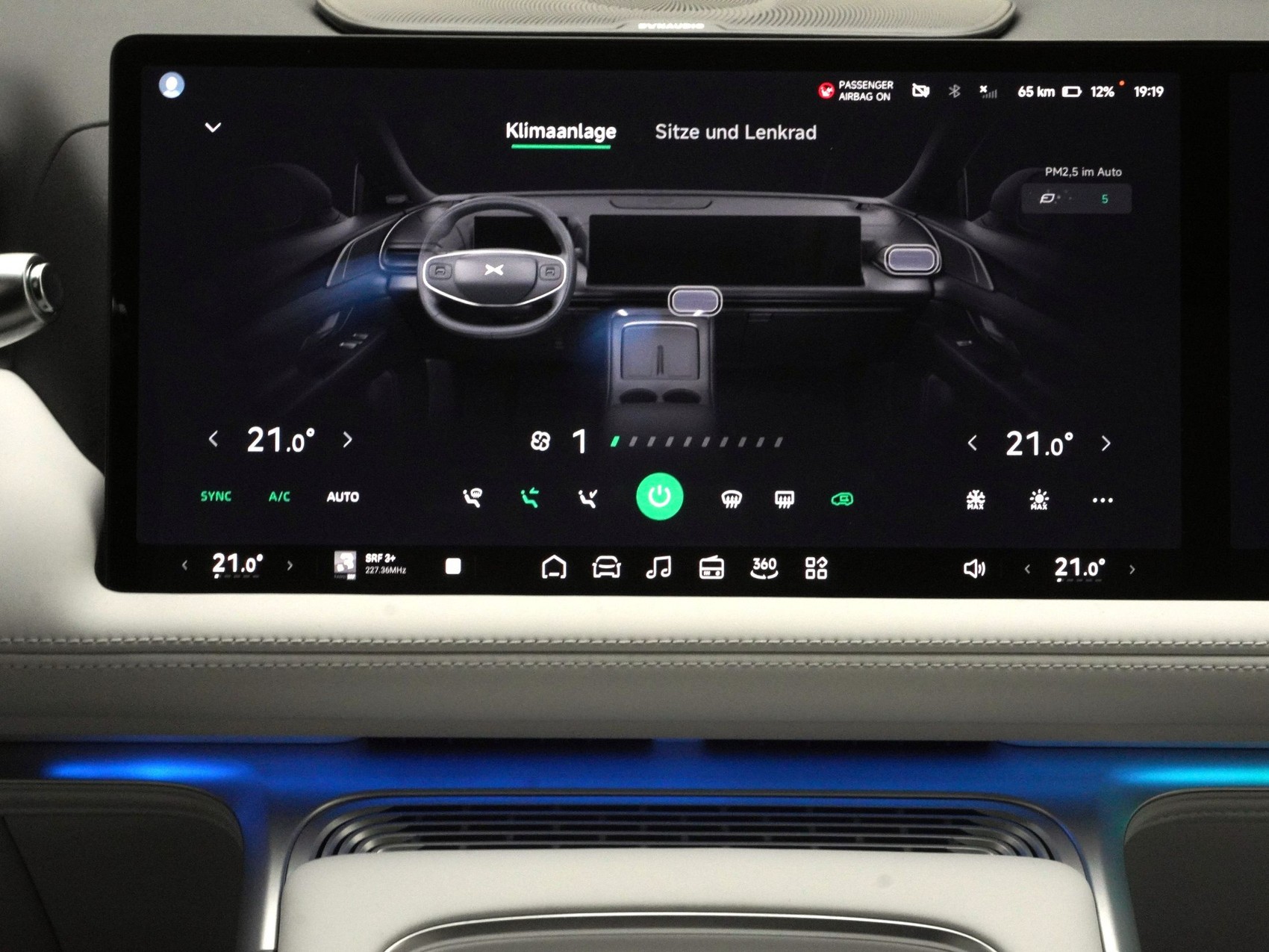 XPENG G9 Performance AWD-image-11
