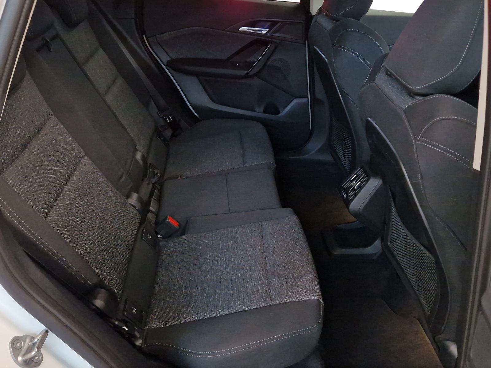 BMW X1 xDrive20d-image-19