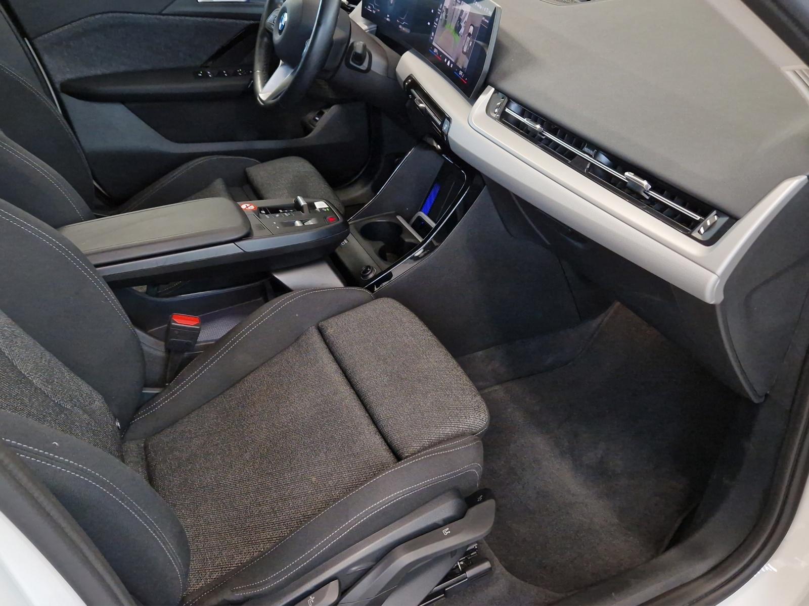 BMW X1 xDrive20d-image-17